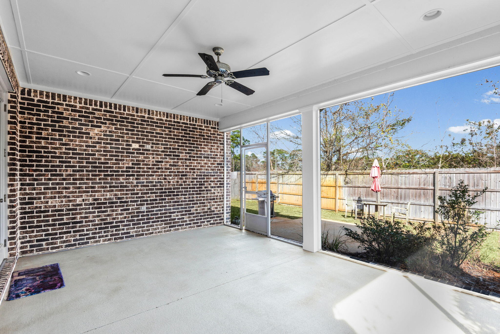 MAGNOLIA WOODS - Residential