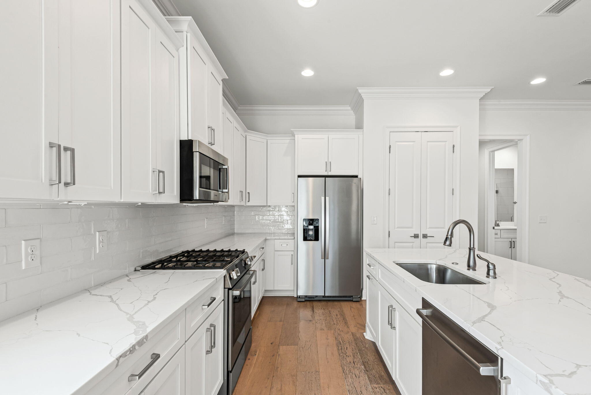 MAGNOLIA WOODS - Residential