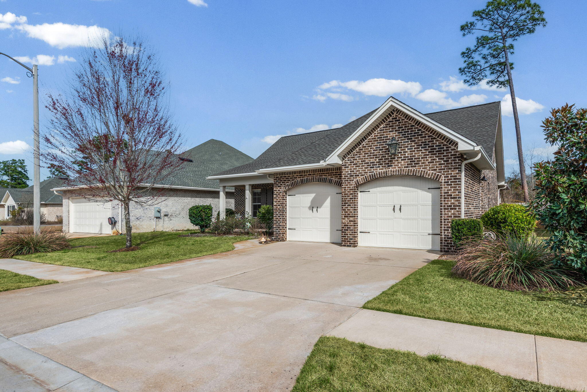 MAGNOLIA WOODS - Residential