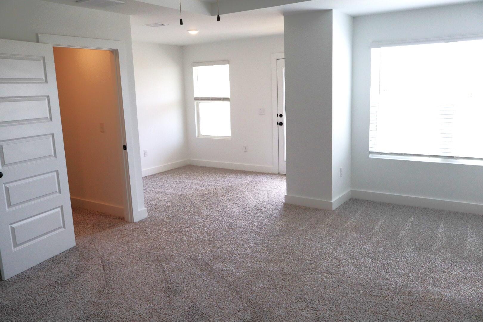 OWL'S HEAD - Residential