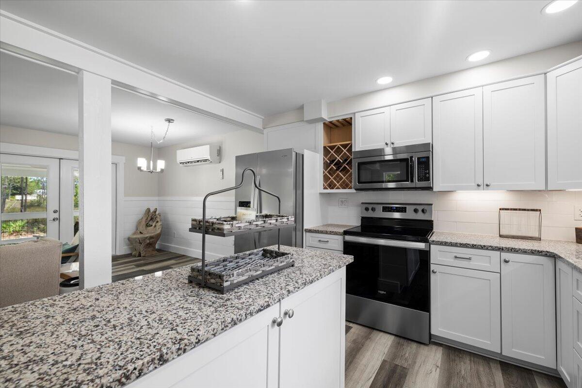 SANTA ROSA BEACH - Residential