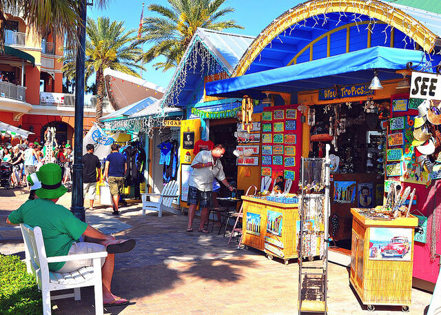 EMERALD GRANDE - Residential