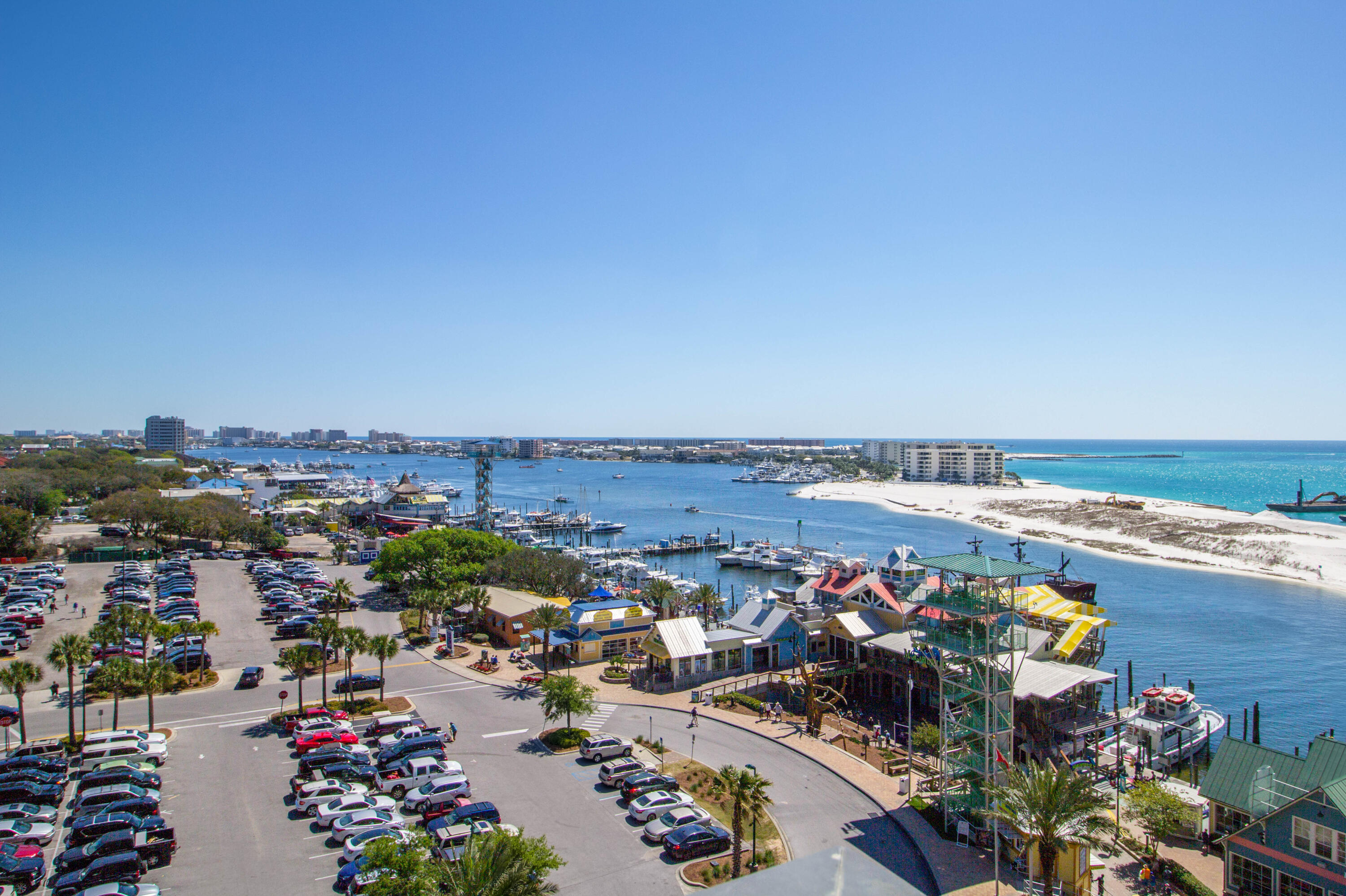 EMERALD GRANDE - Residential