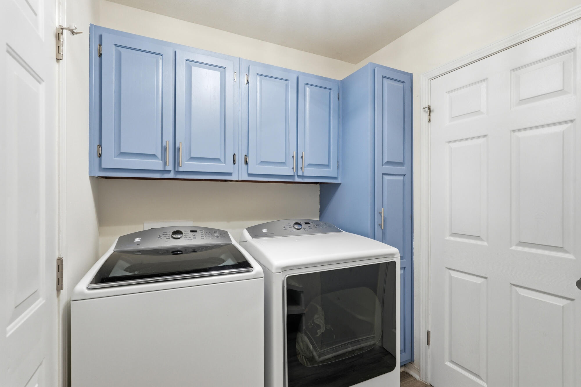 EMERALD POINTE PLAT 1 - Residential