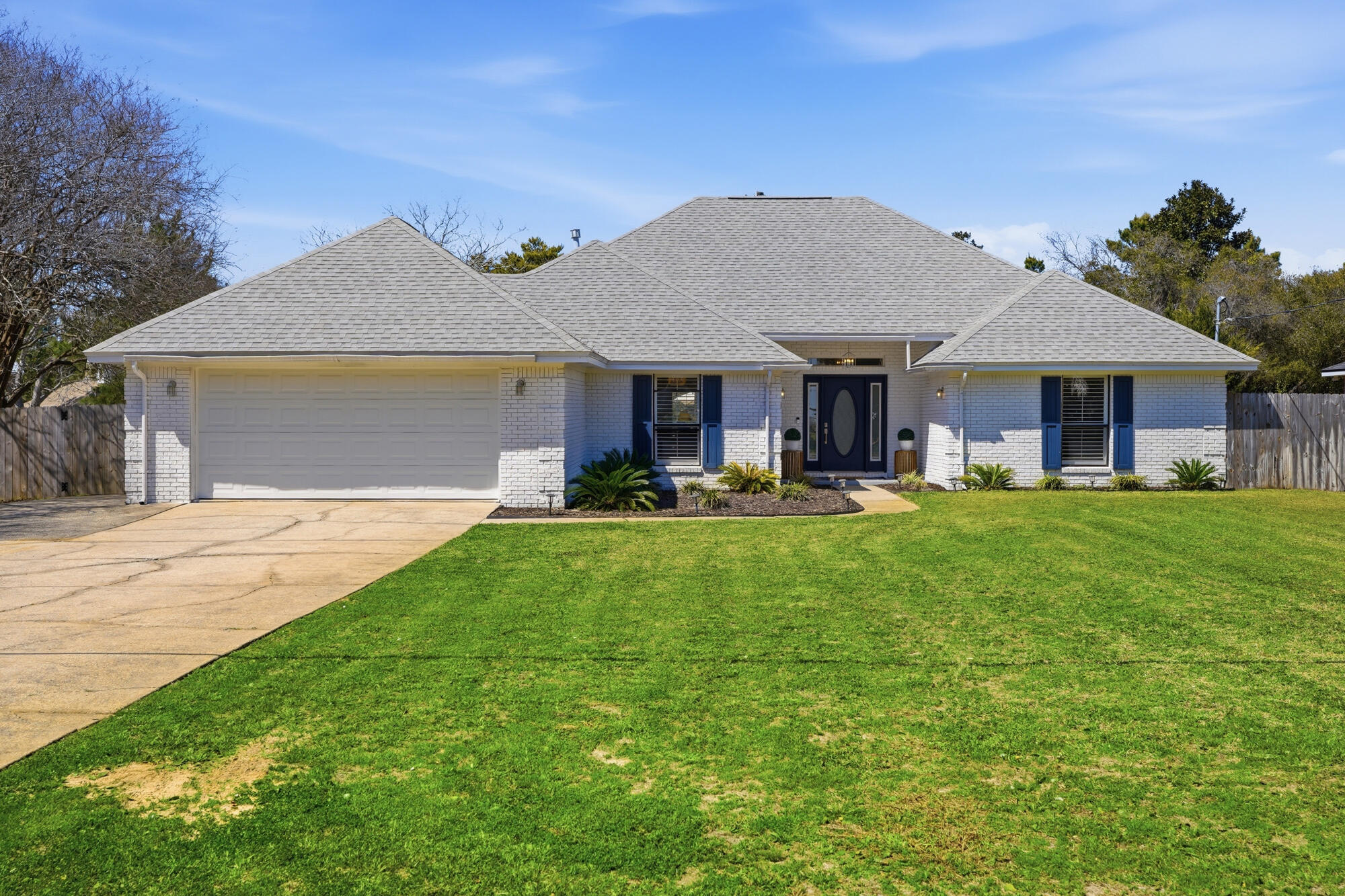 EMERALD POINTE PLAT 1 - Residential