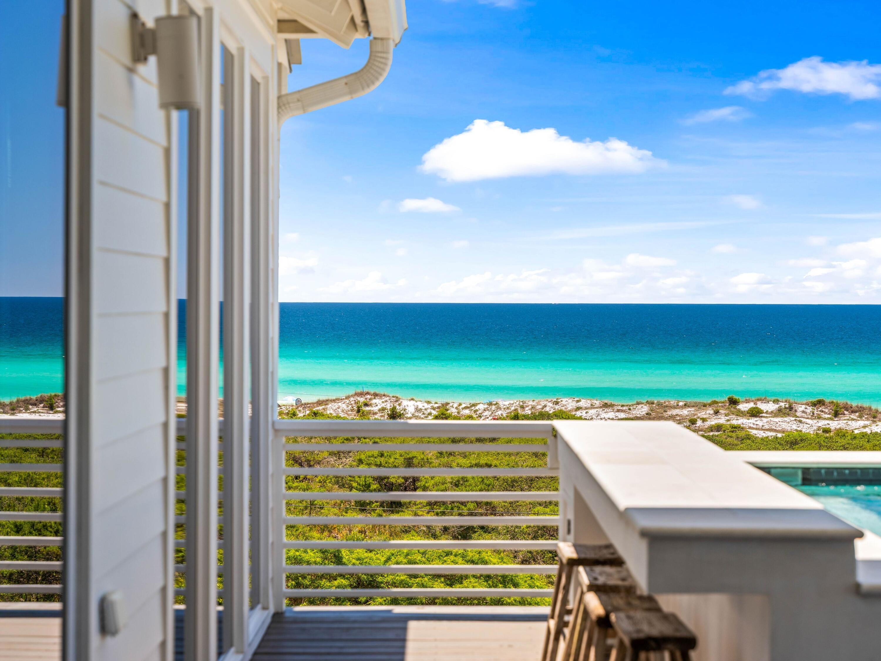 MALA BEACH - Residential