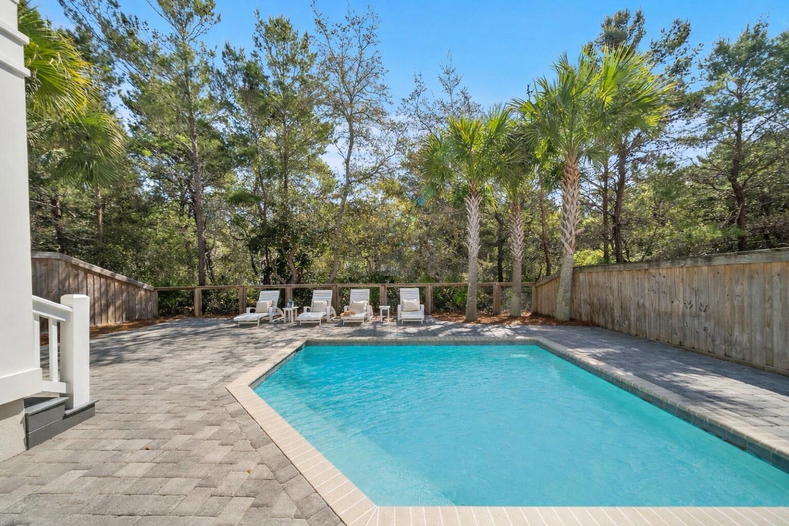 EASTERN LAKE S/D - Residential