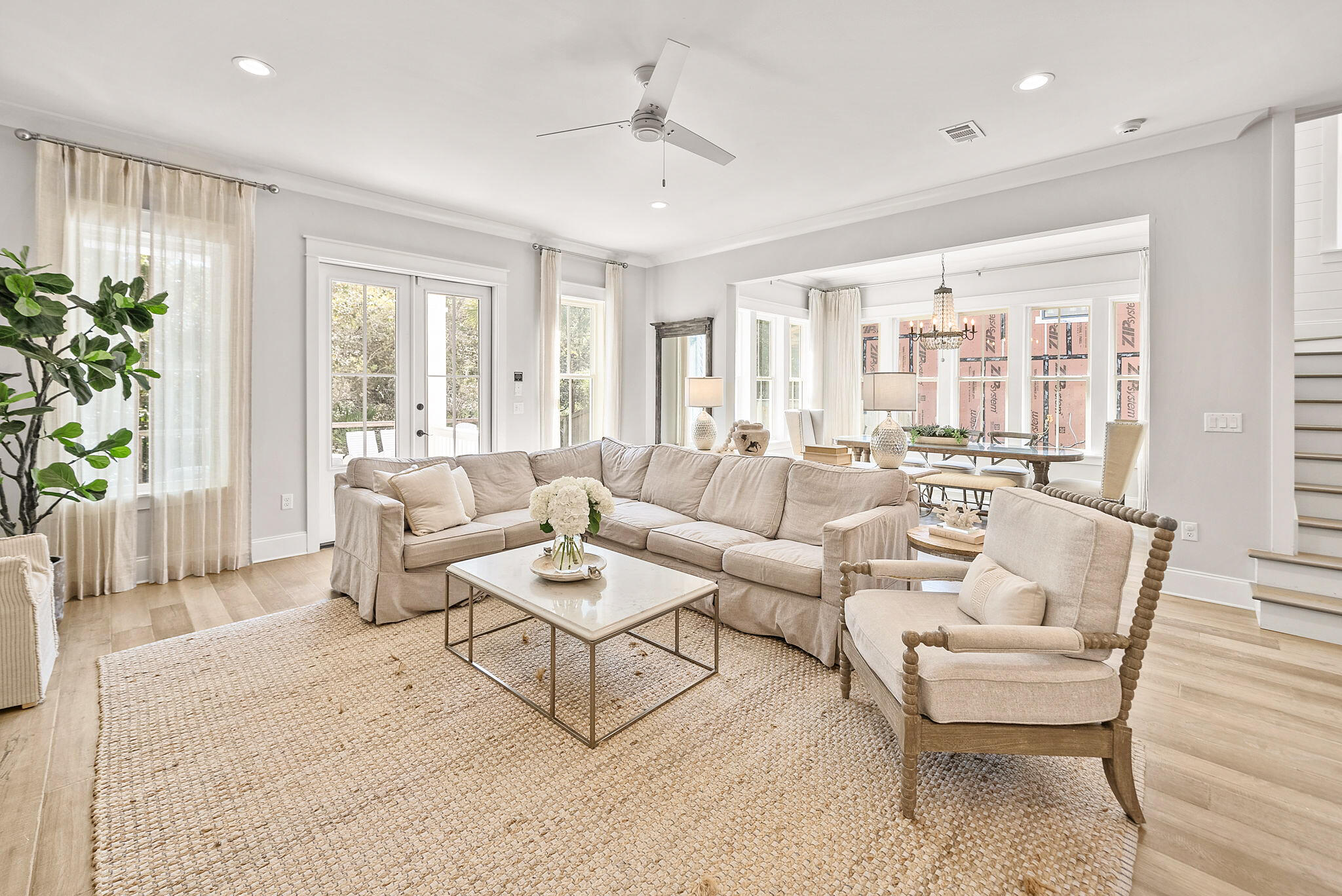 EASTERN LAKE S/D - Residential