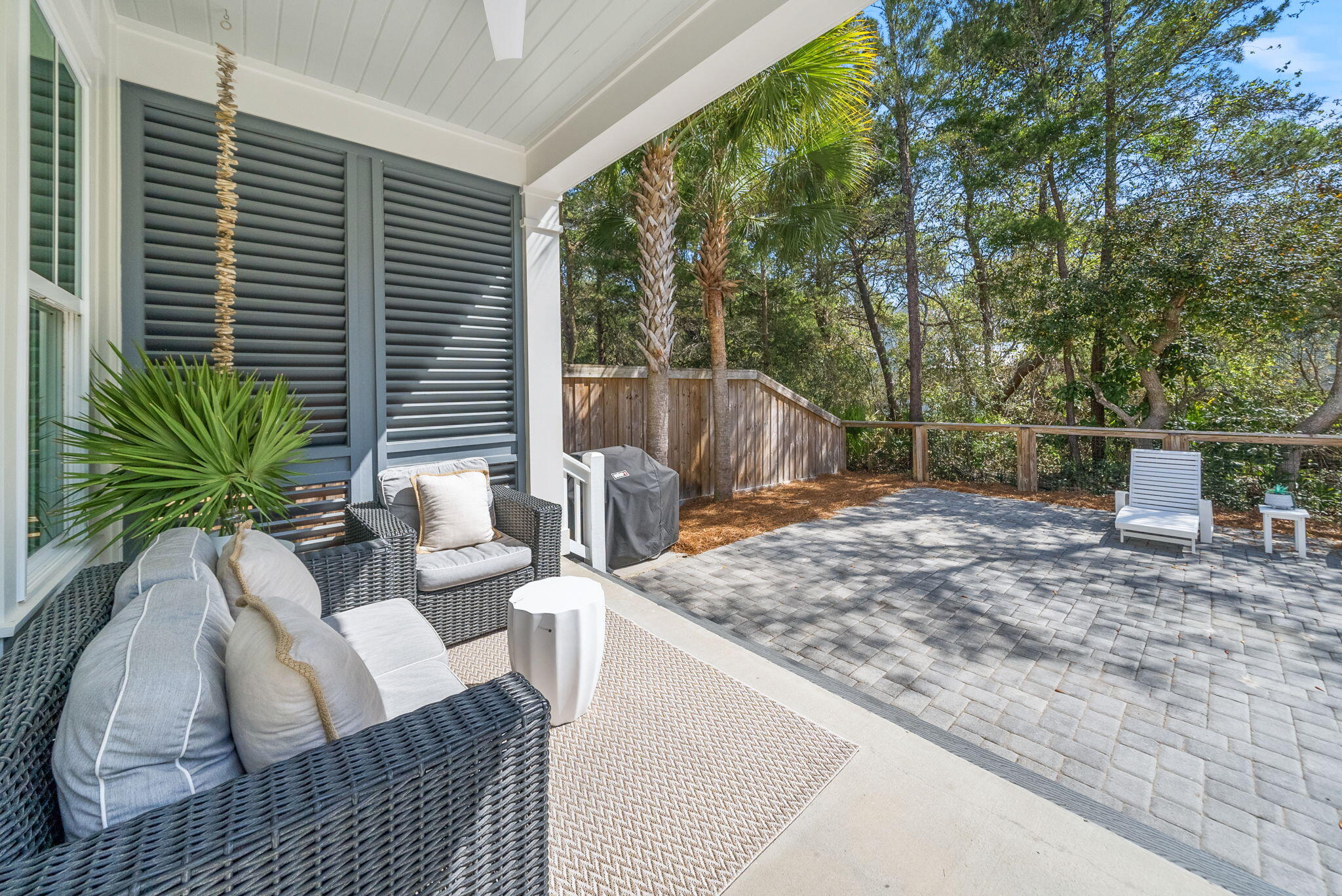 EASTERN LAKE S/D - Residential