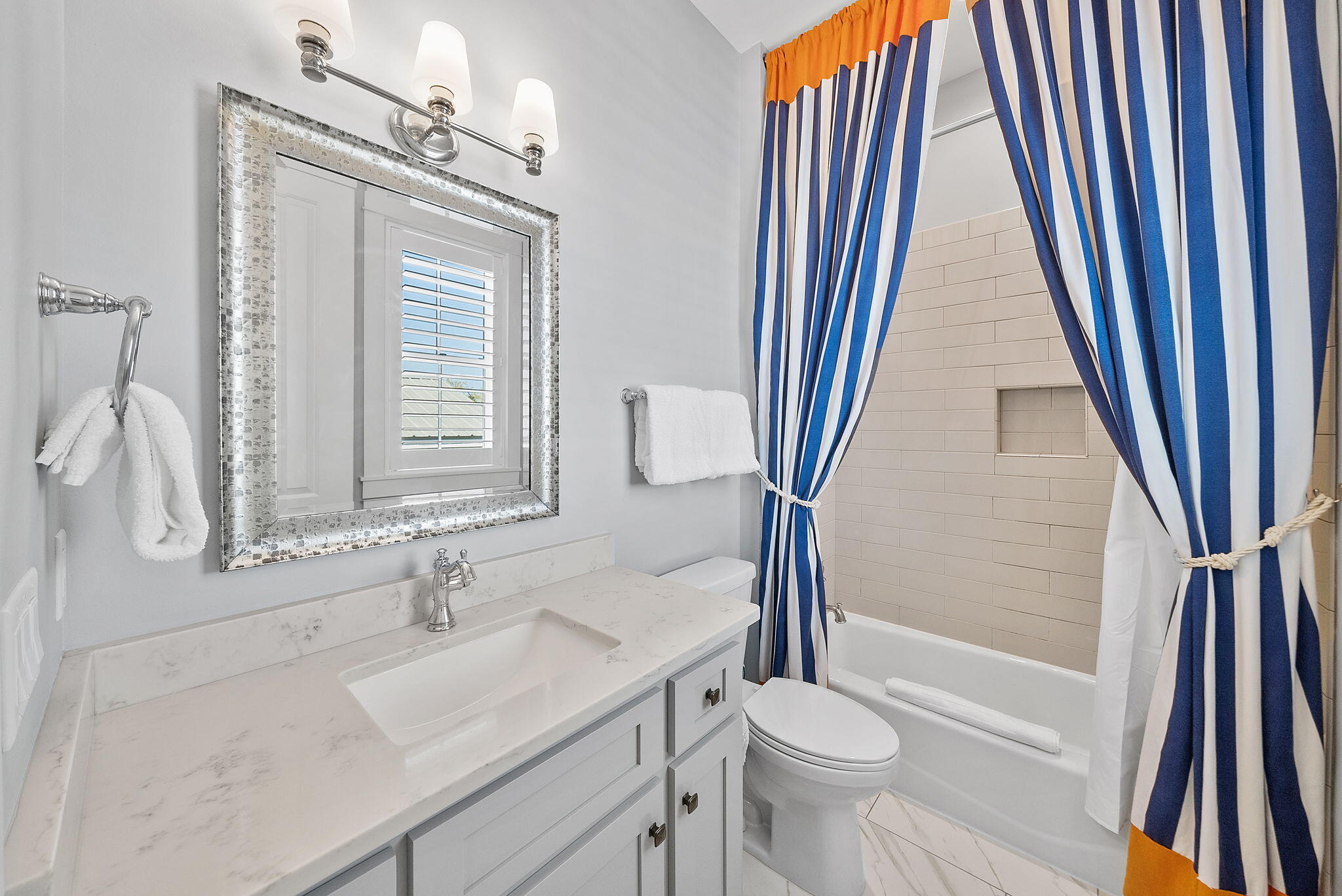 EASTERN LAKE S/D - Residential