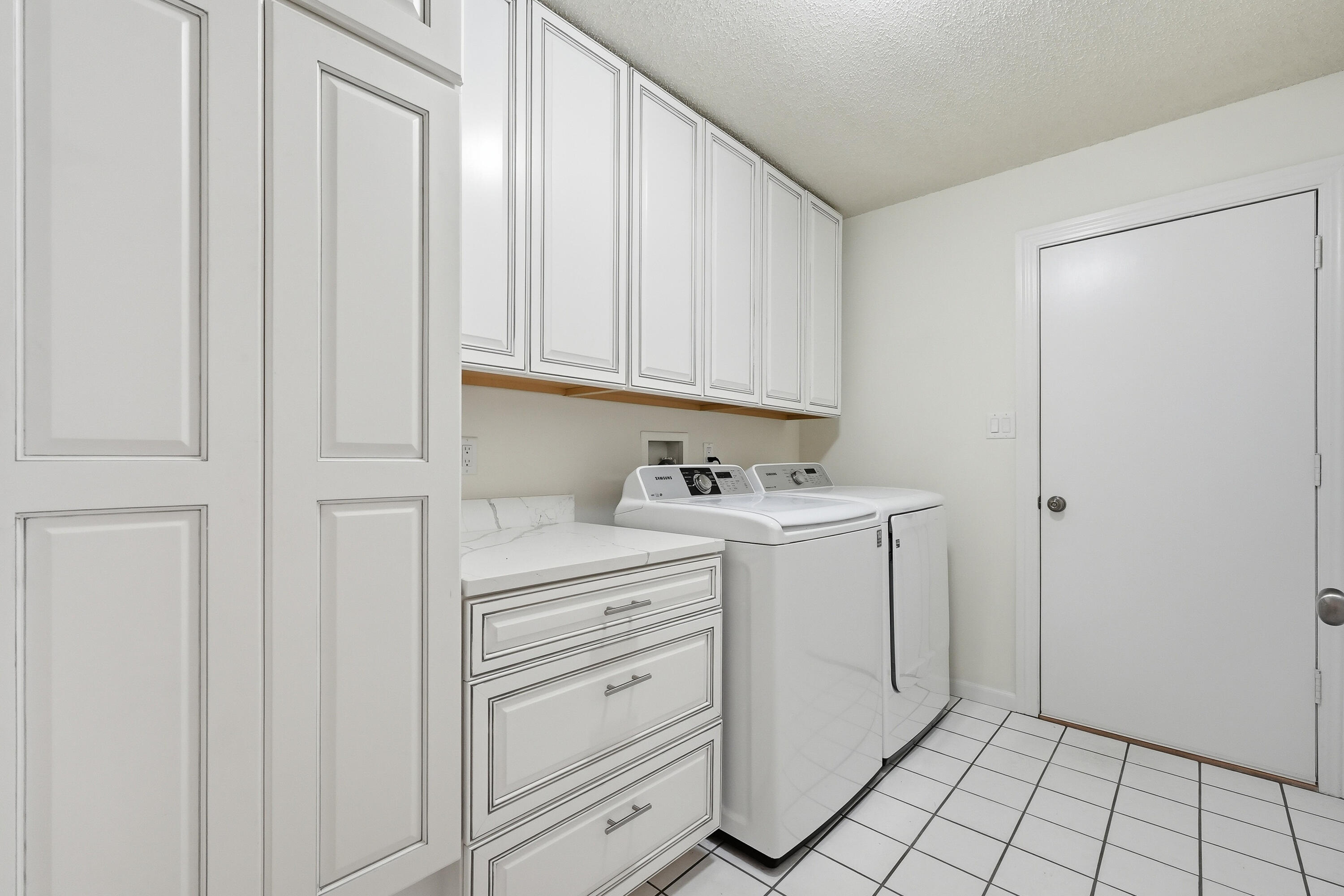 SHALIMAR POINTE PH 1 - Residential