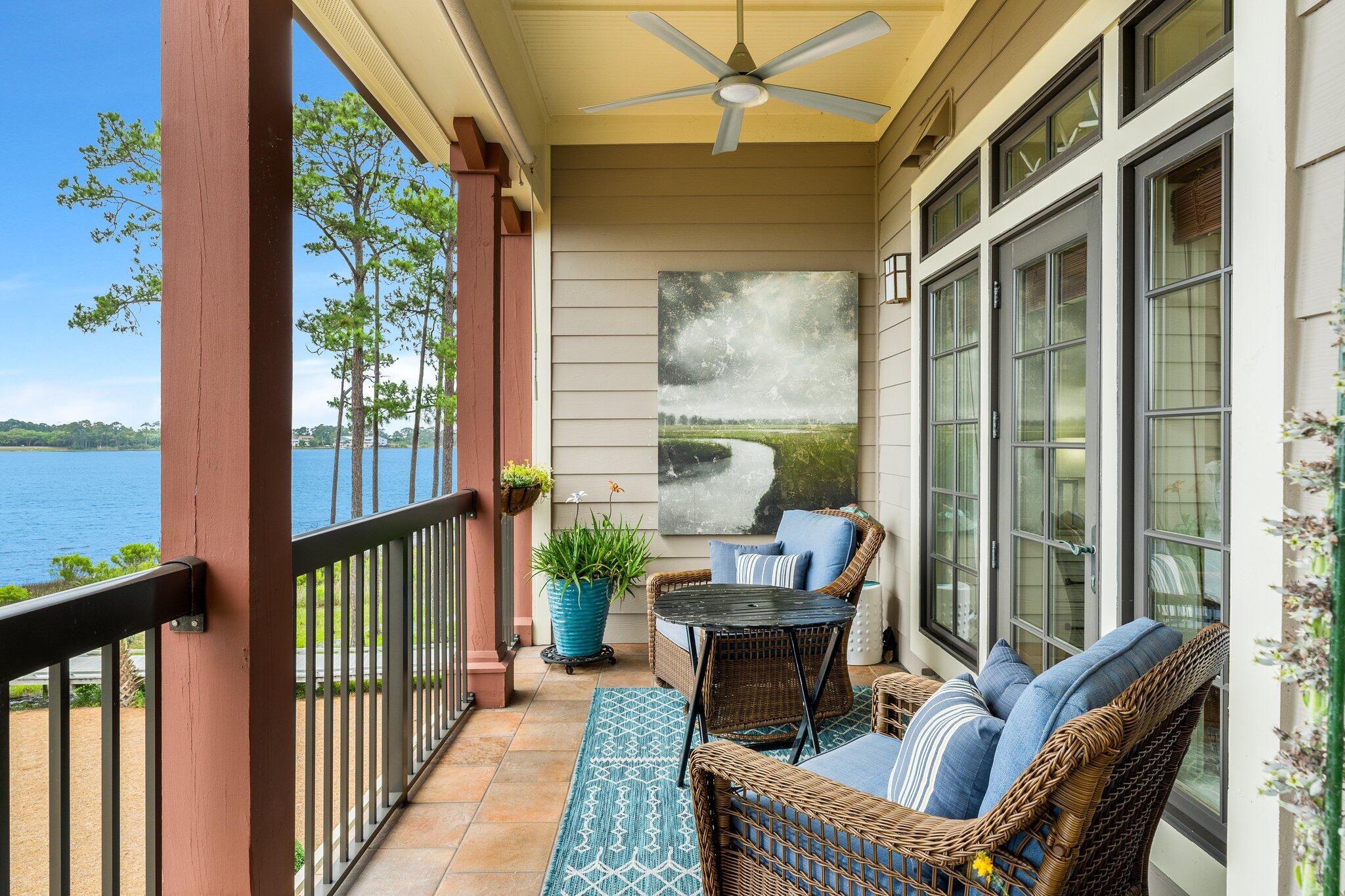 WILD HERON LAKESIDE LODGE - Residential