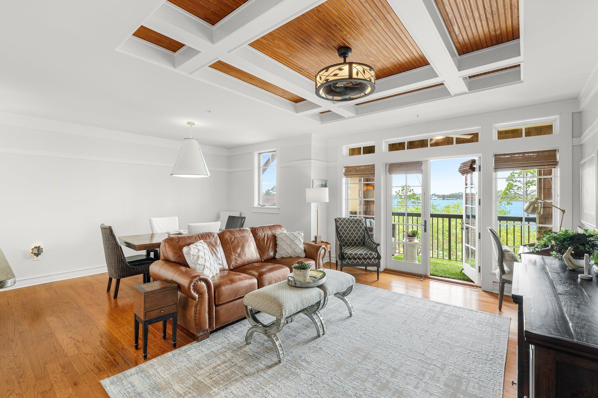 WILD HERON LAKESIDE LODGE - Residential