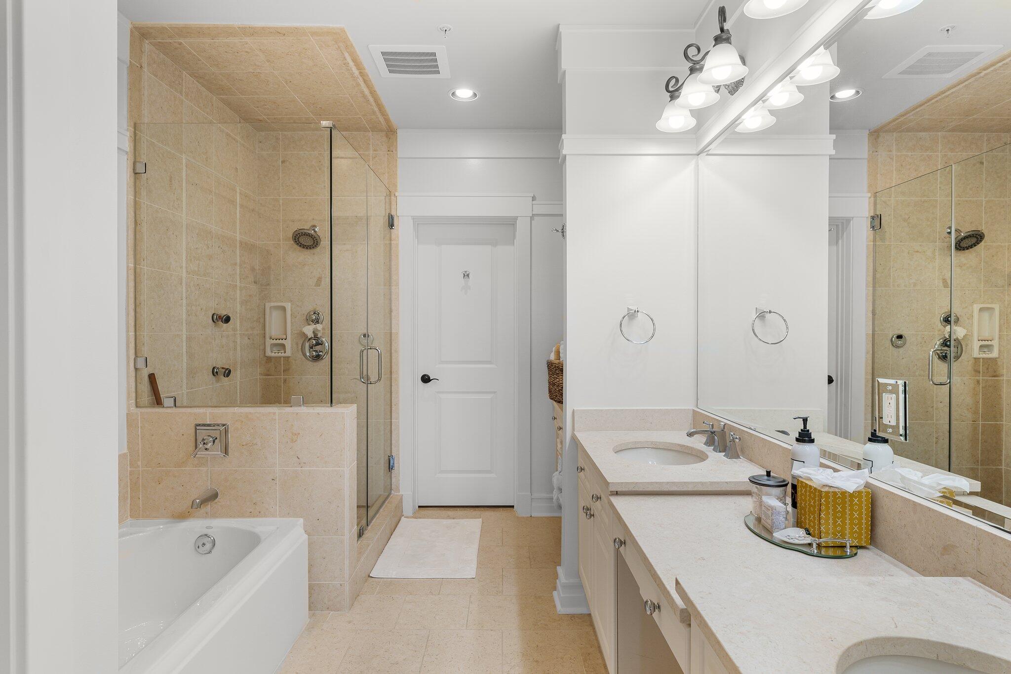 WILD HERON LAKESIDE LODGE - Residential