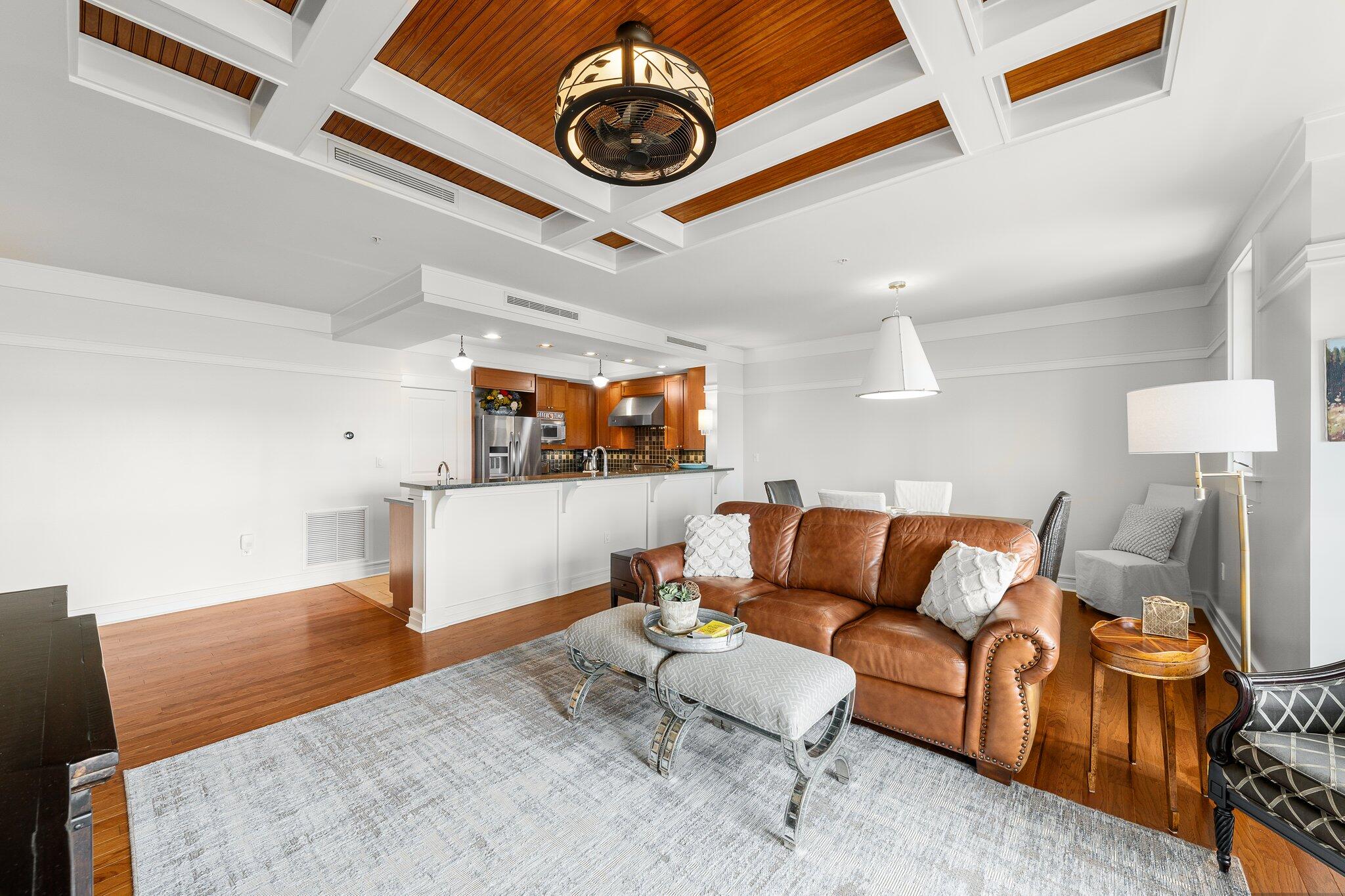 WILD HERON LAKESIDE LODGE - Residential