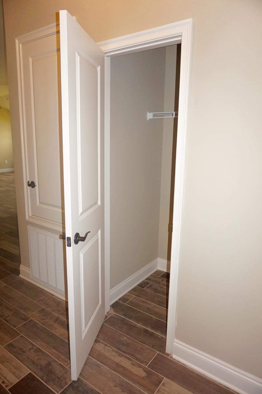 NAVARRE S/D 2ND ADDN - Residential