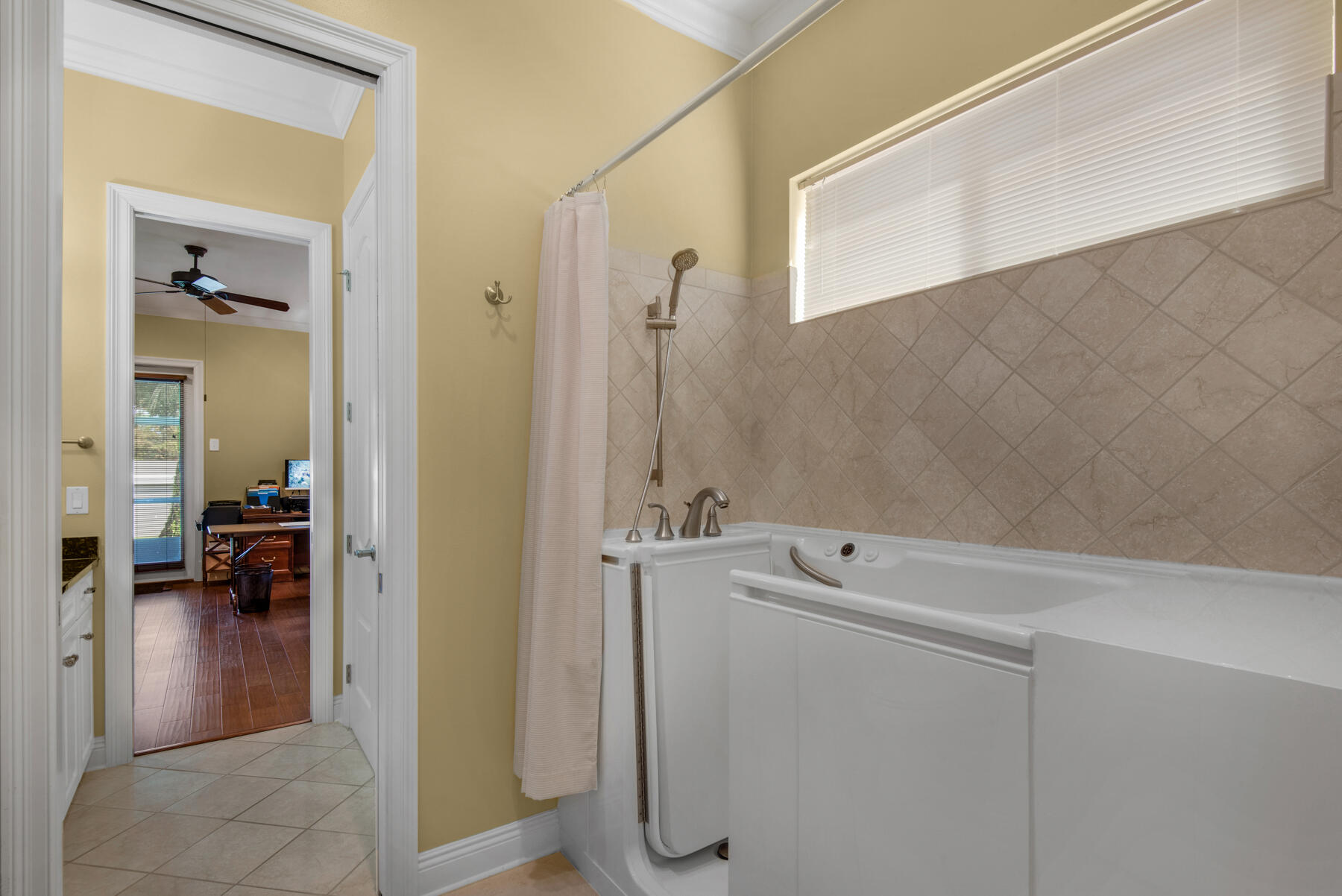 TROON DRIVE - Residential