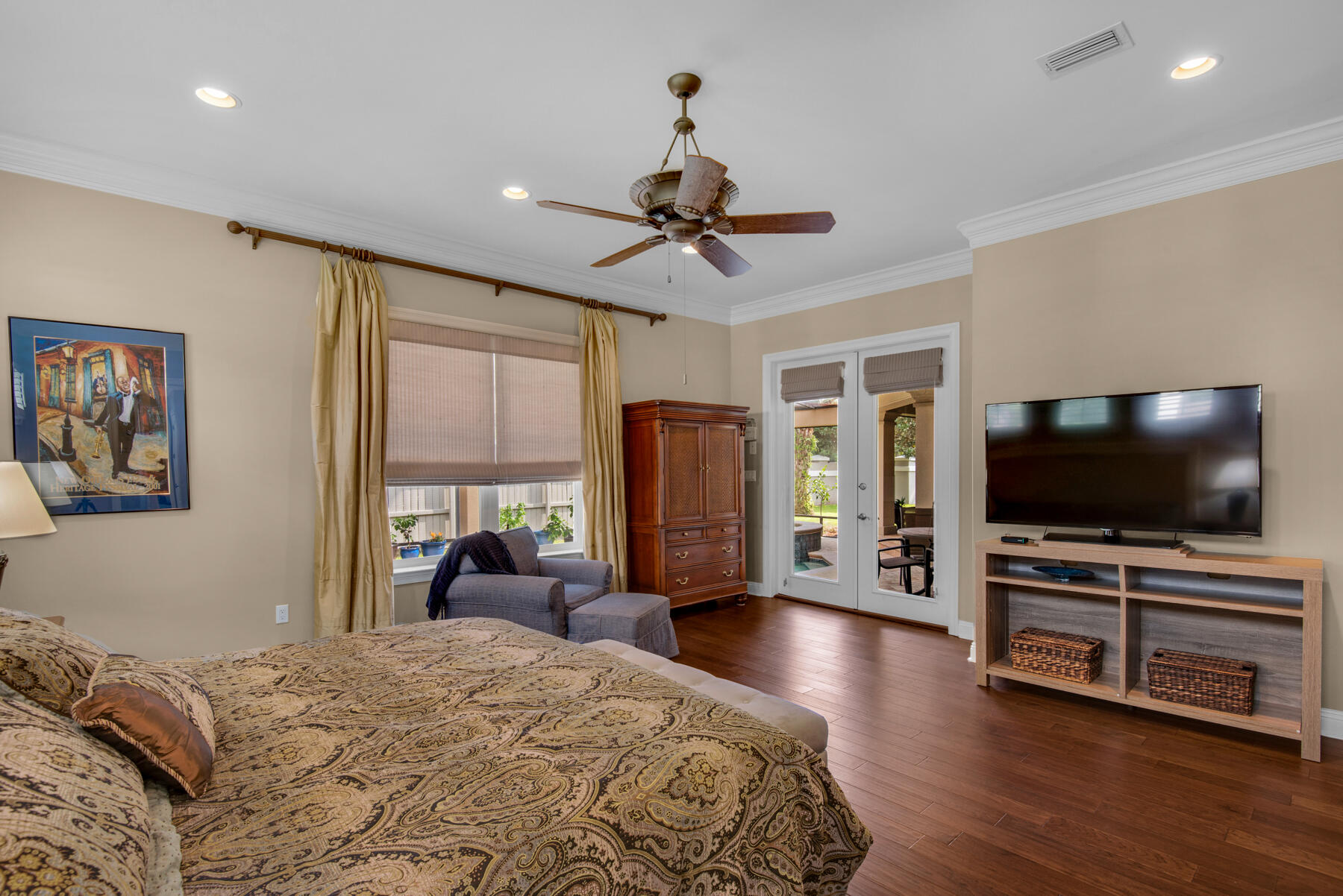 TROON DRIVE - Residential