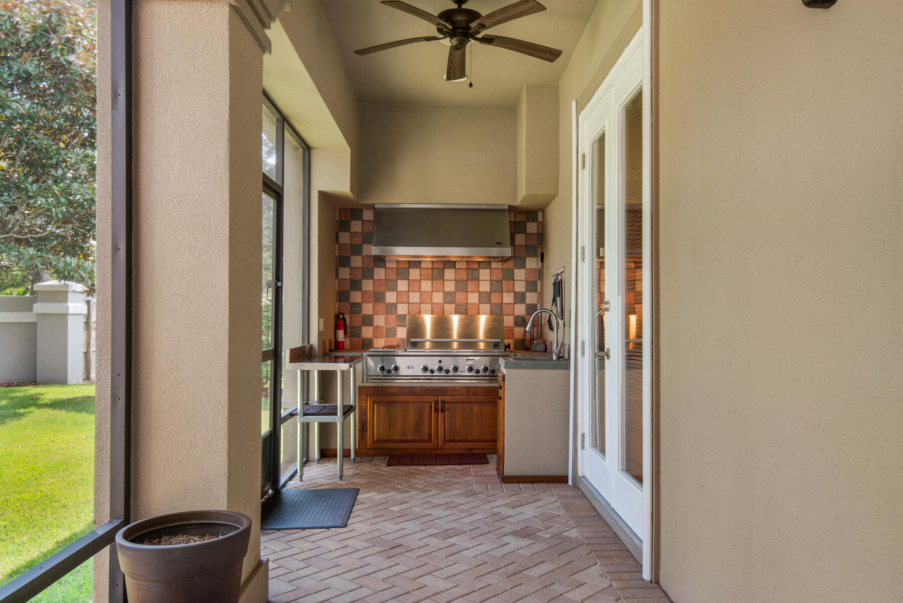 TROON DRIVE - Residential