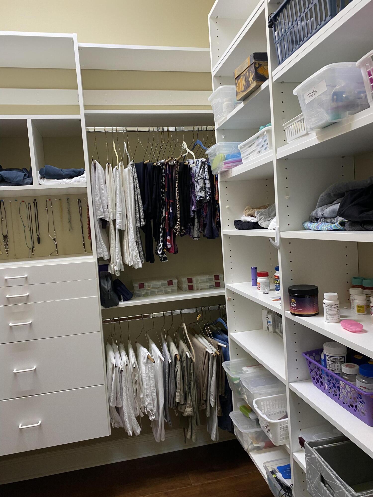 TROON DRIVE - Residential