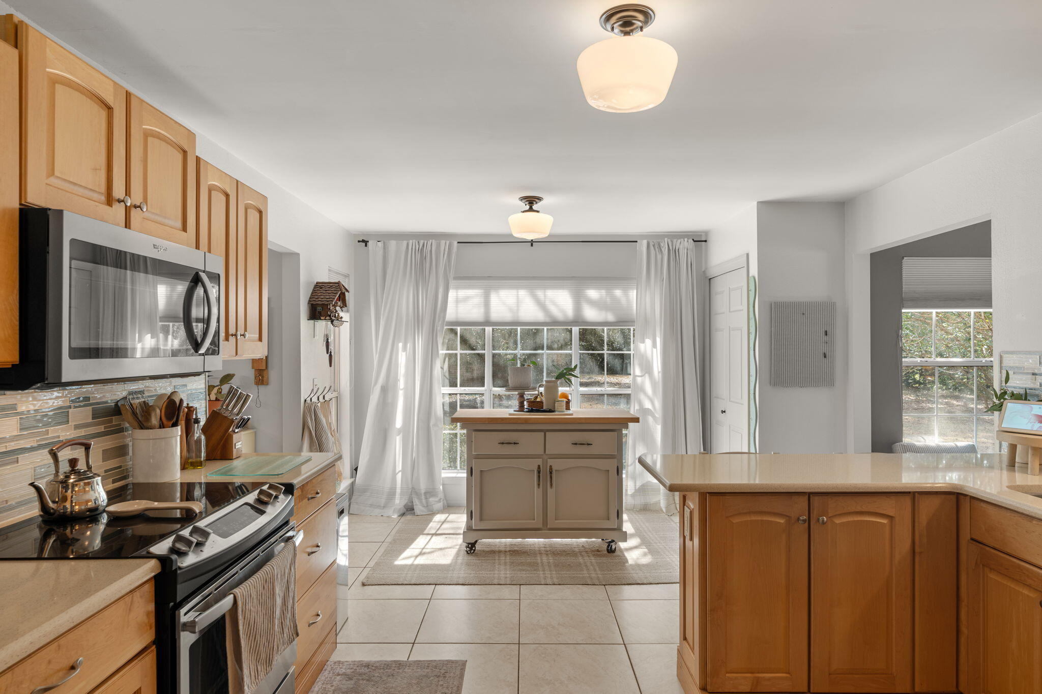 PARKWOOD ESTATES PH 1 BLUEWATER BAY - Residential