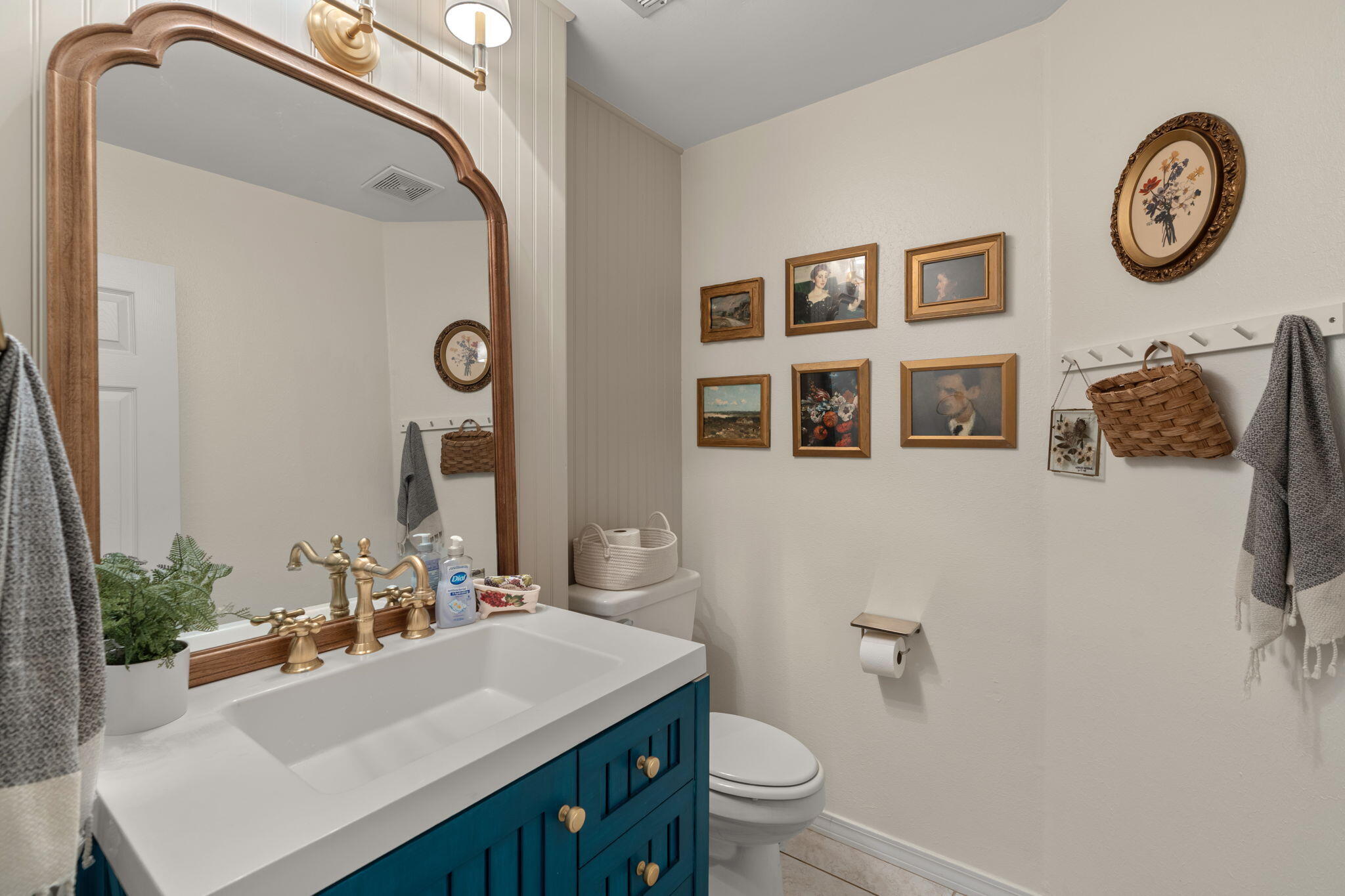 PARKWOOD ESTATES PH 1 BLUEWATER BAY - Residential