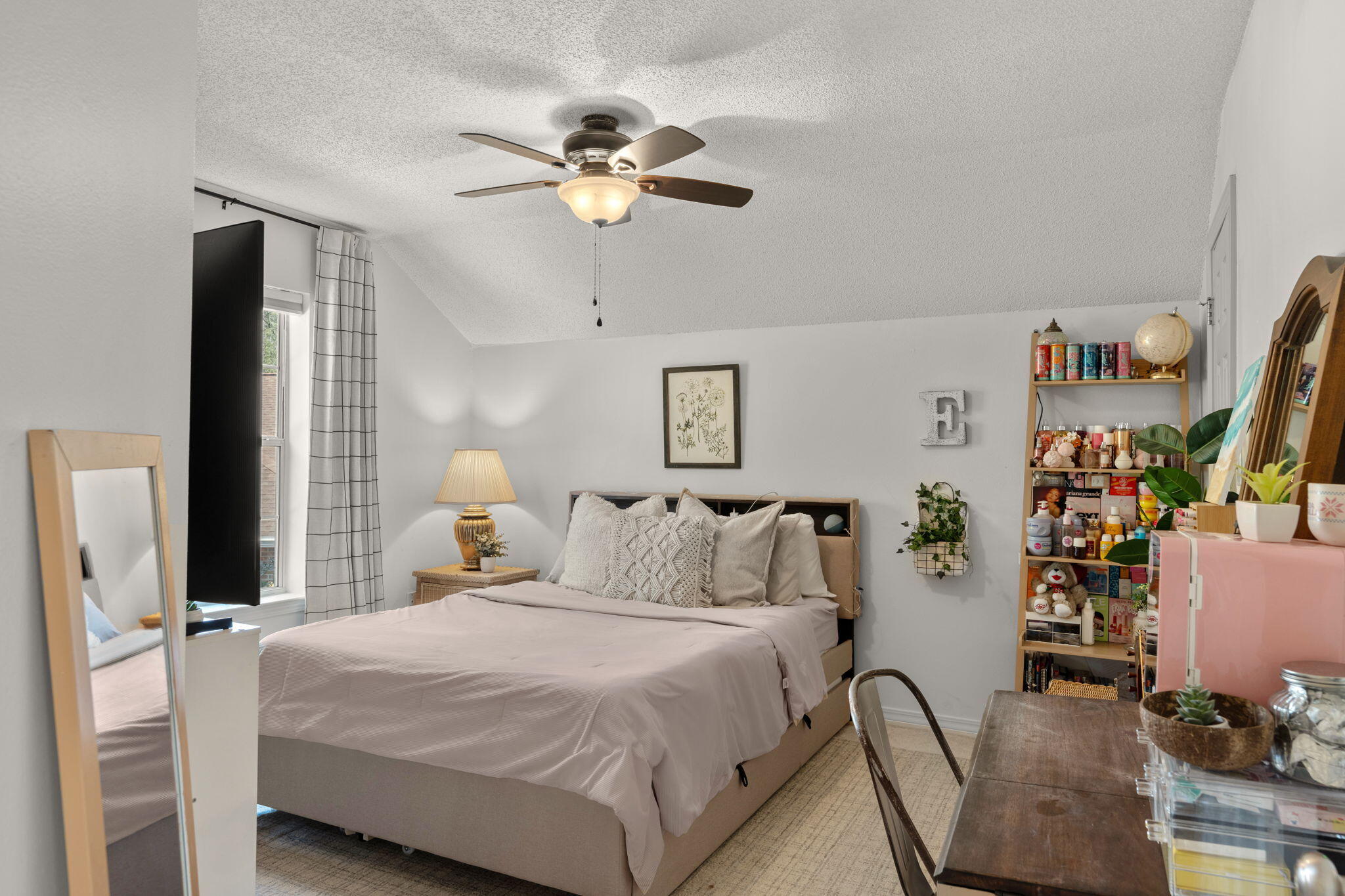 PARKWOOD ESTATES PH 1 BLUEWATER BAY - Residential