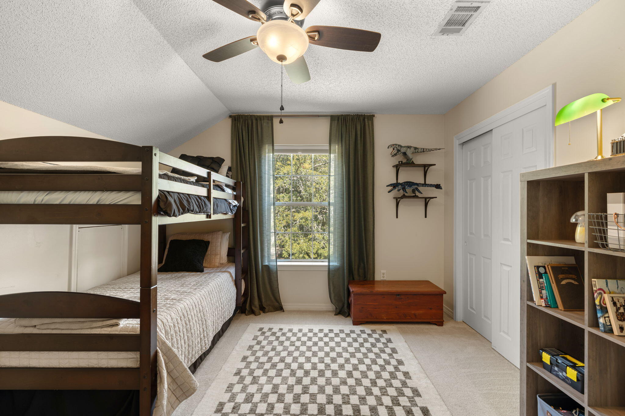 PARKWOOD ESTATES PH 1 BLUEWATER BAY - Residential