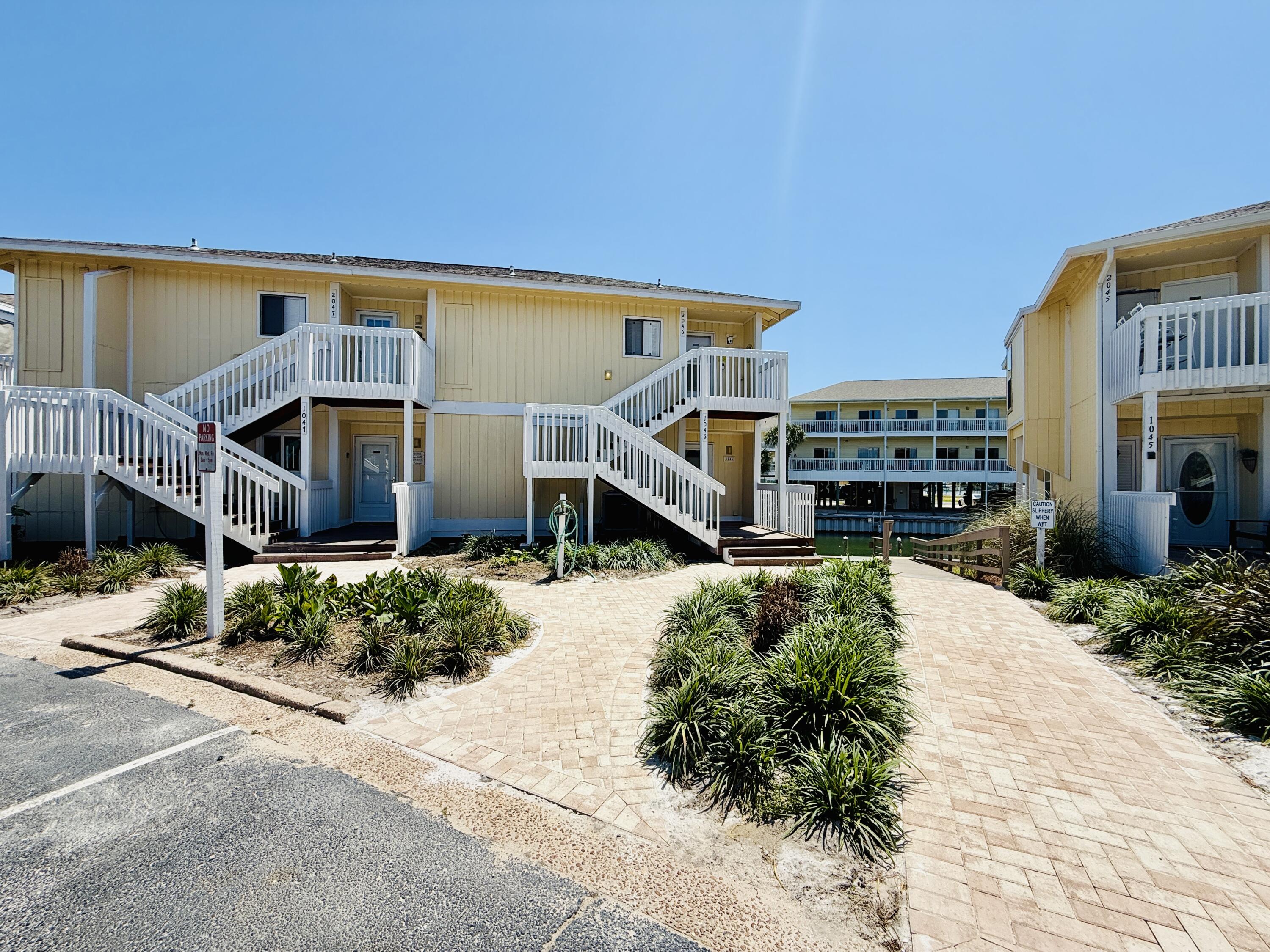 SANDPIPER COVE - Residential