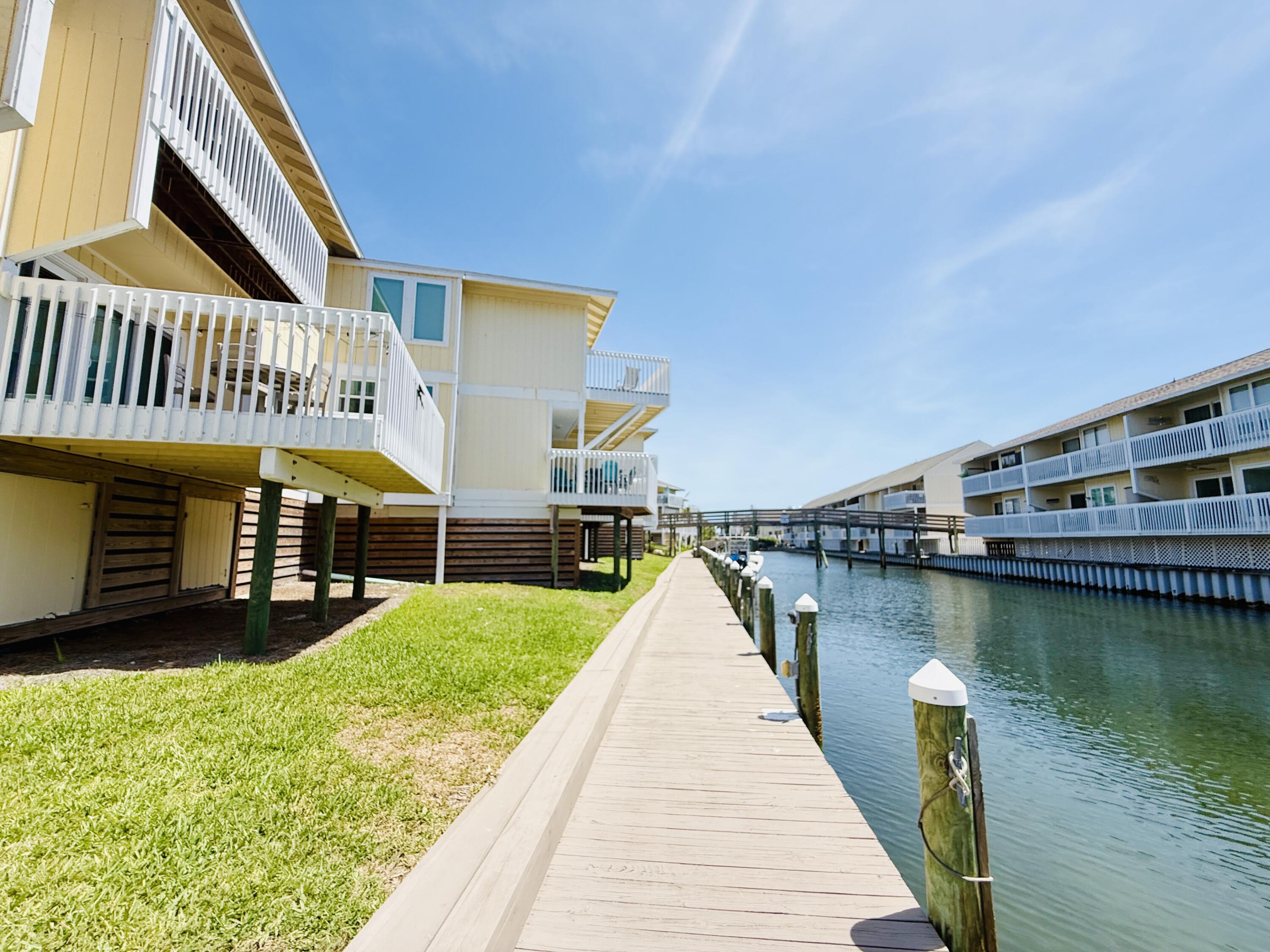 SANDPIPER COVE - Residential