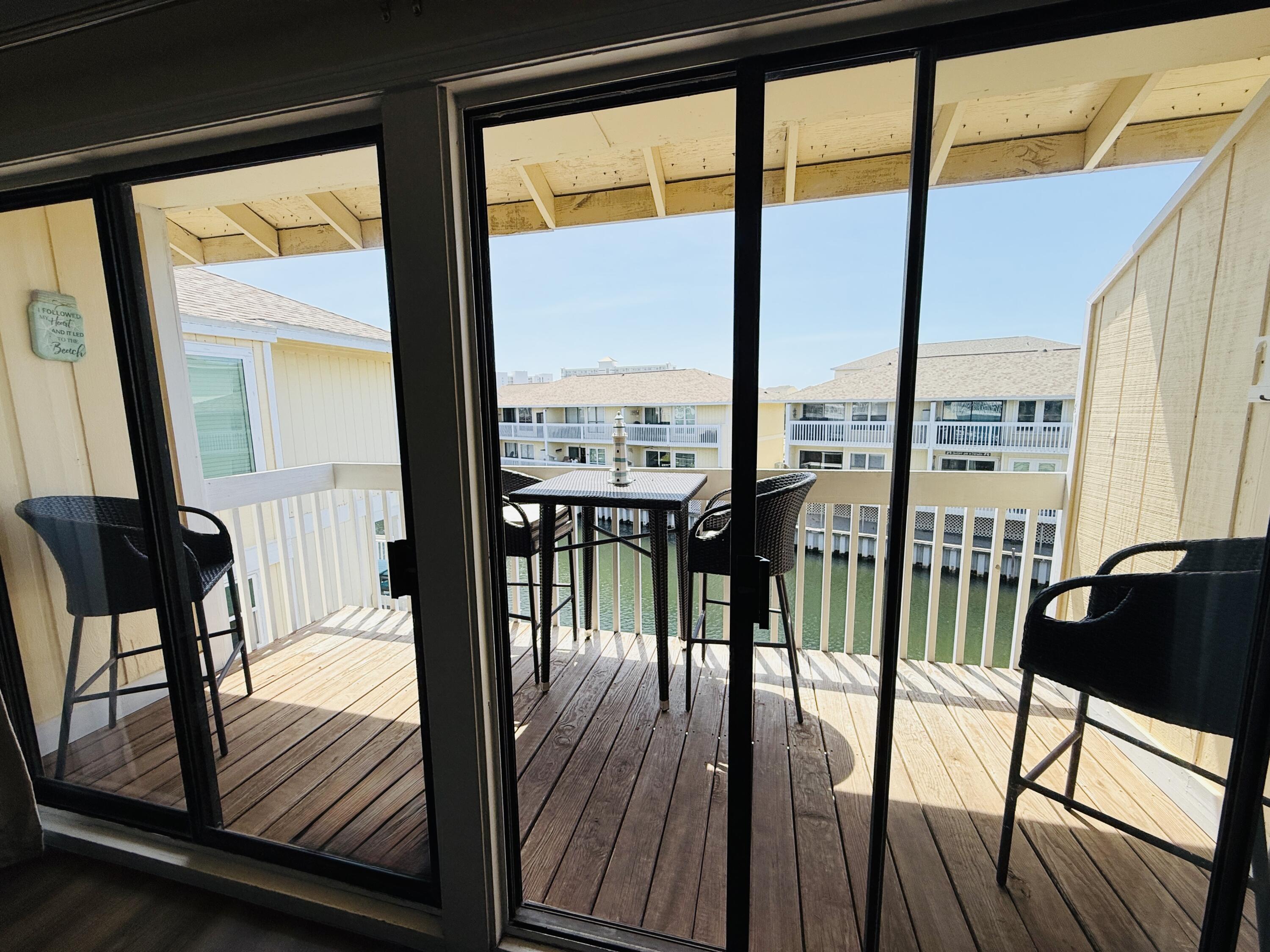 SANDPIPER COVE - Residential