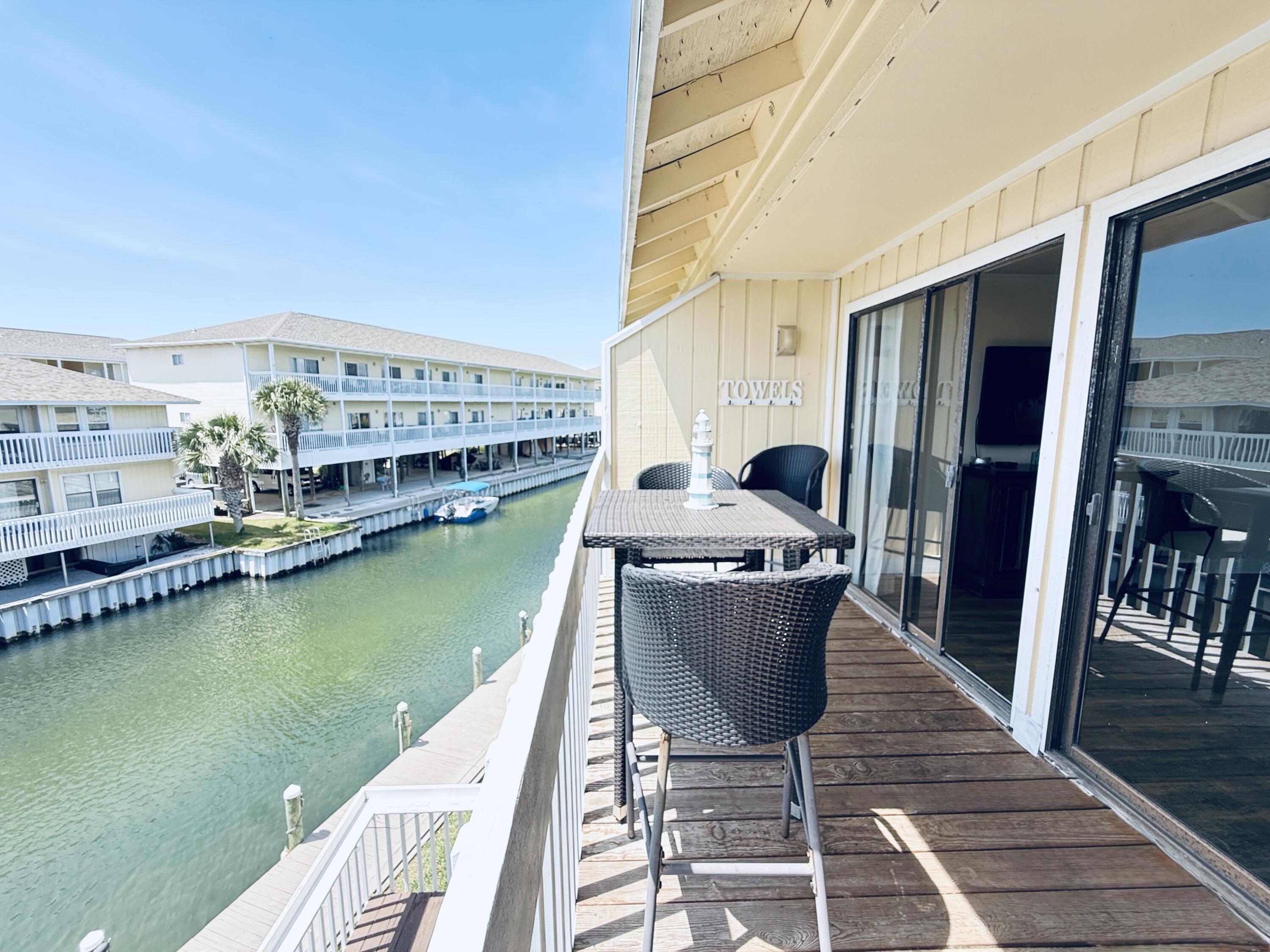 SANDPIPER COVE - Residential