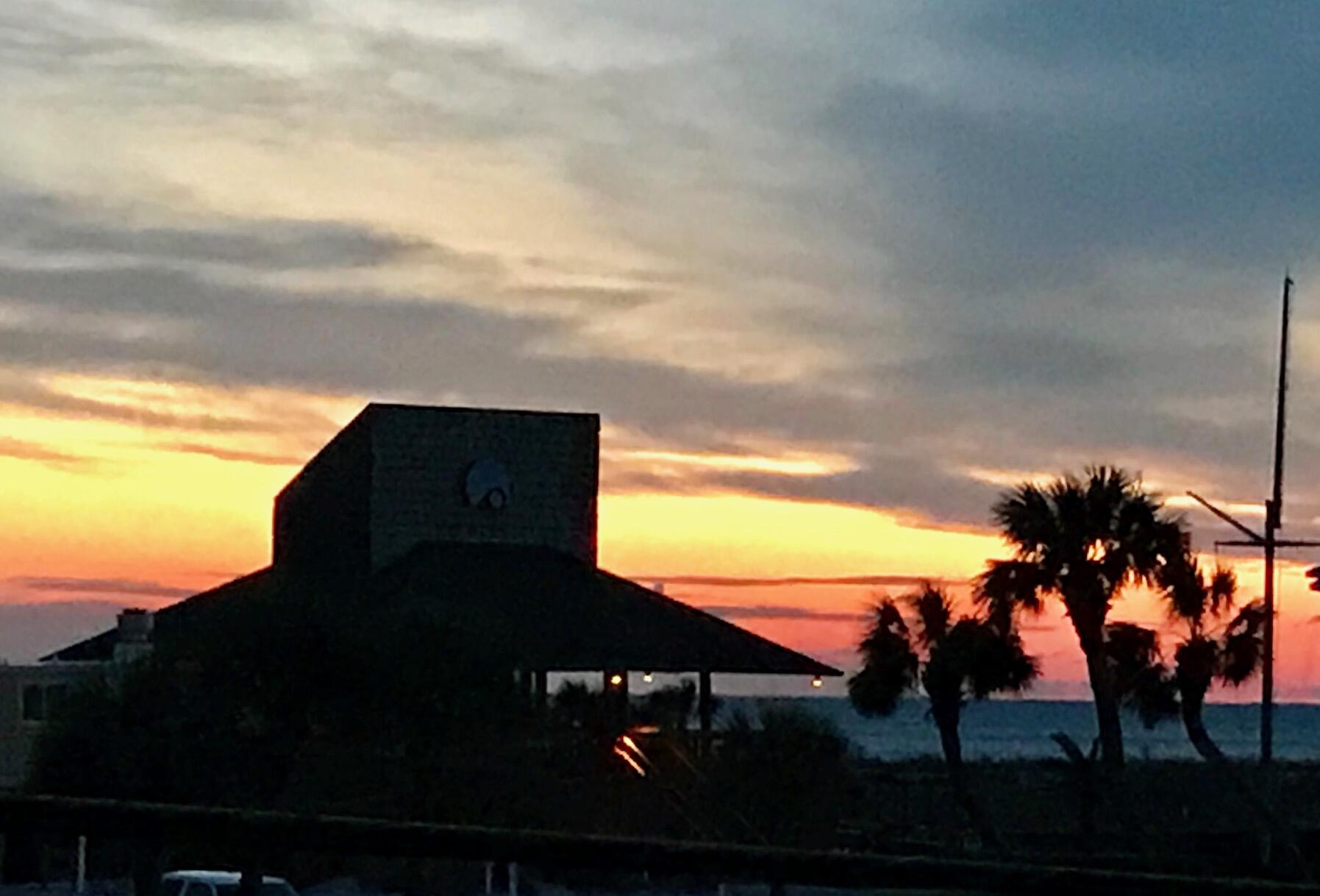 SANDPIPER COVE - Residential