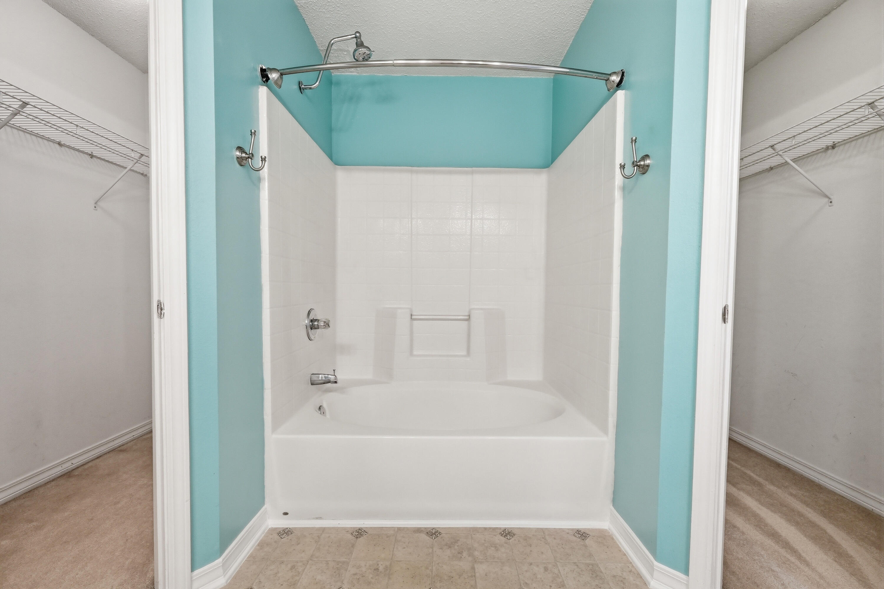 REDSTONE ESTATES - Residential Lease