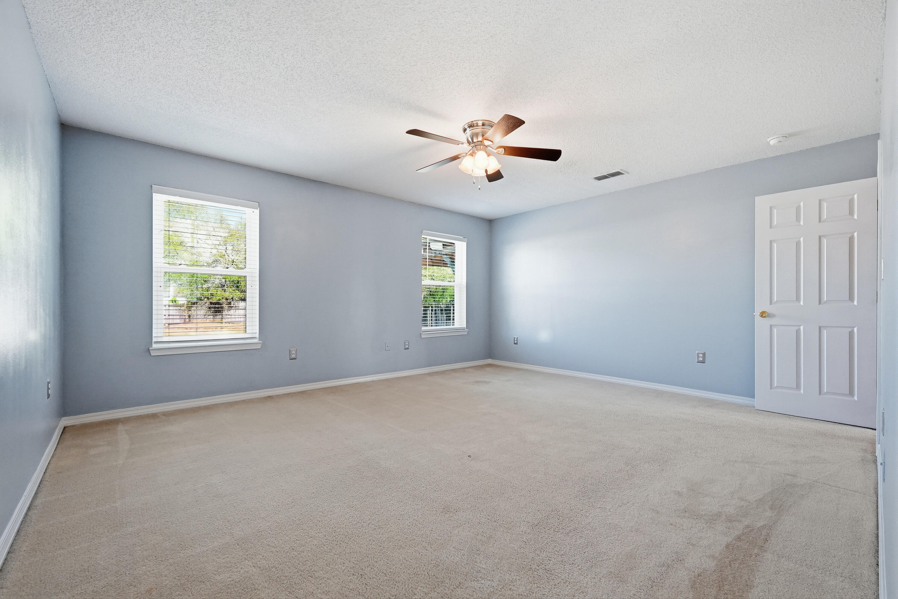 REDSTONE ESTATES - Residential Lease