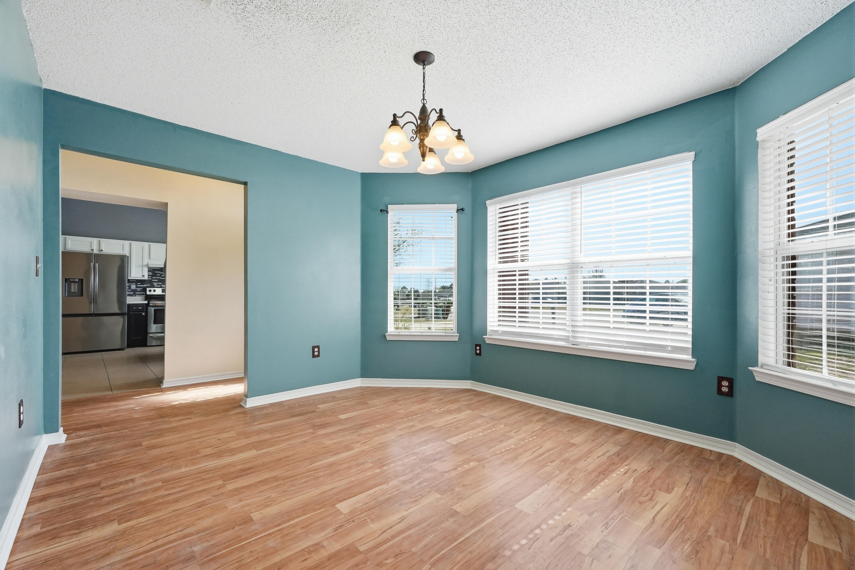 REDSTONE ESTATES - Residential Lease