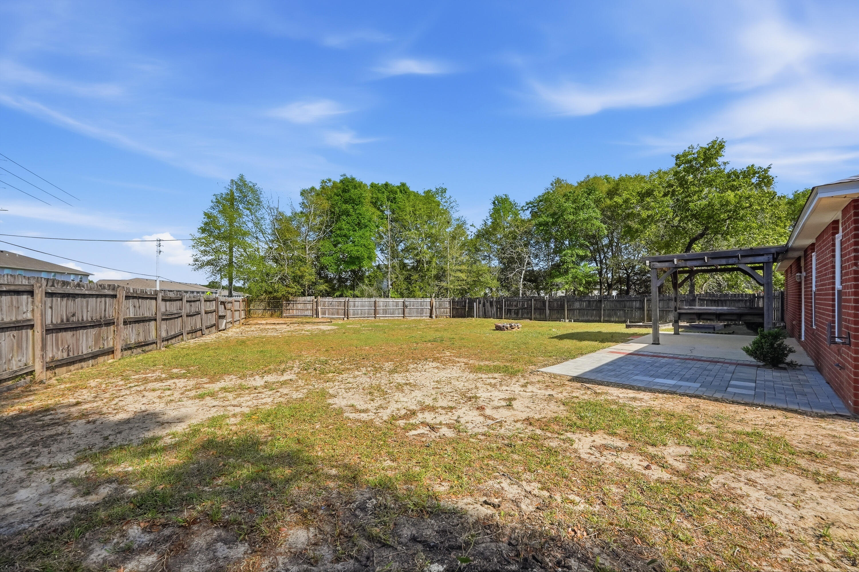 REDSTONE ESTATES - Residential Lease