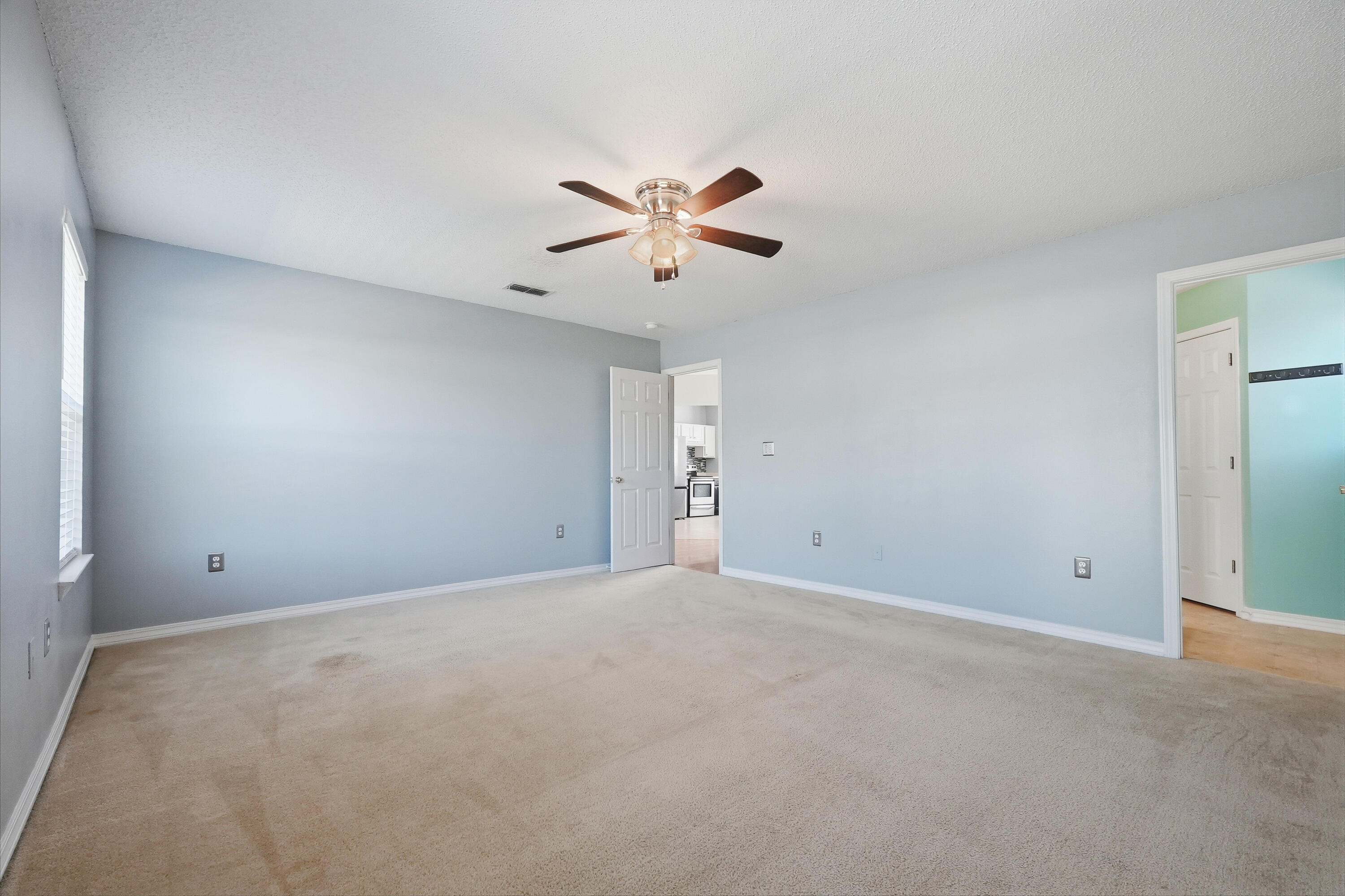 REDSTONE ESTATES - Residential Lease