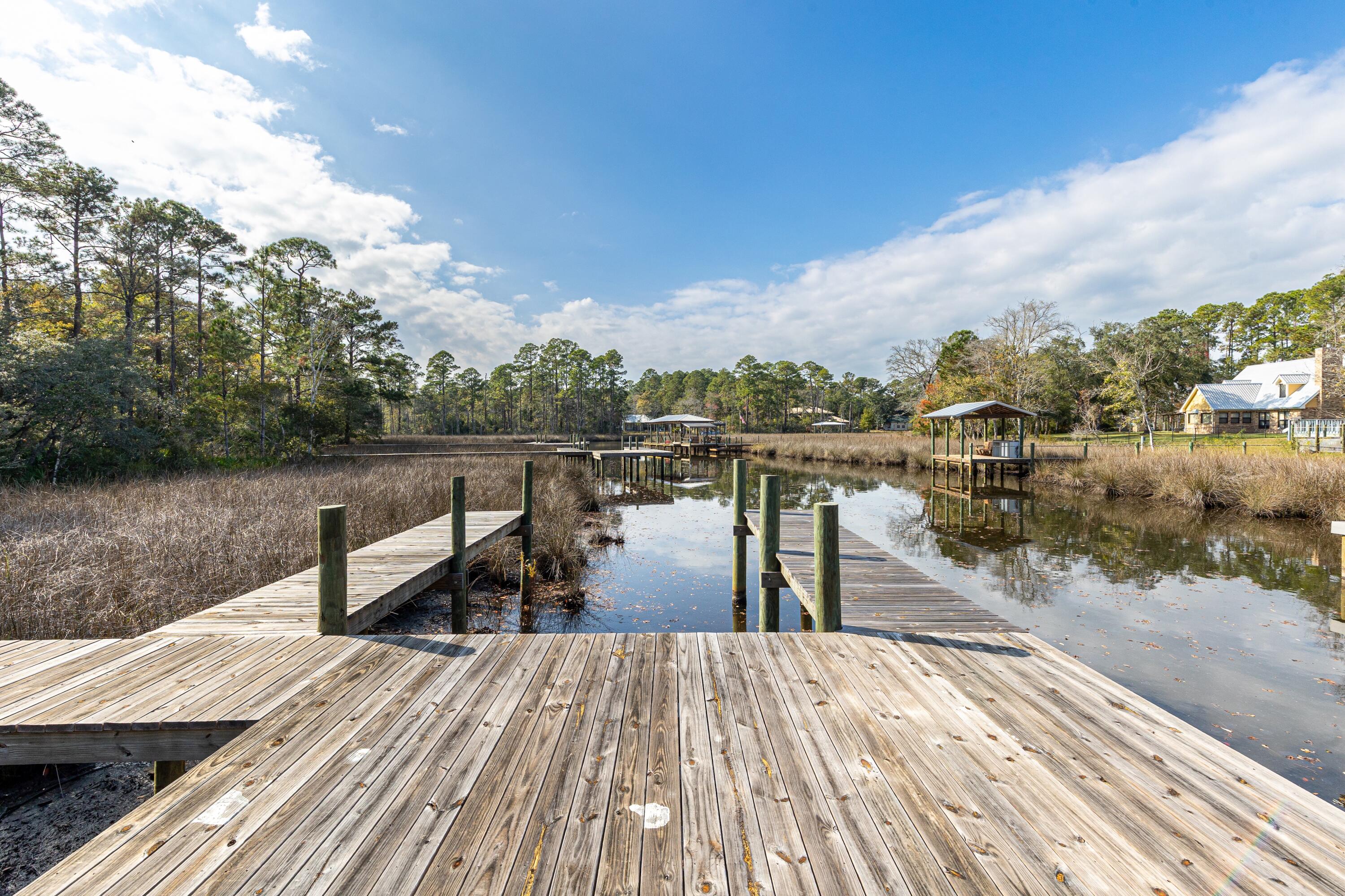 REDFISH POINT - Residential