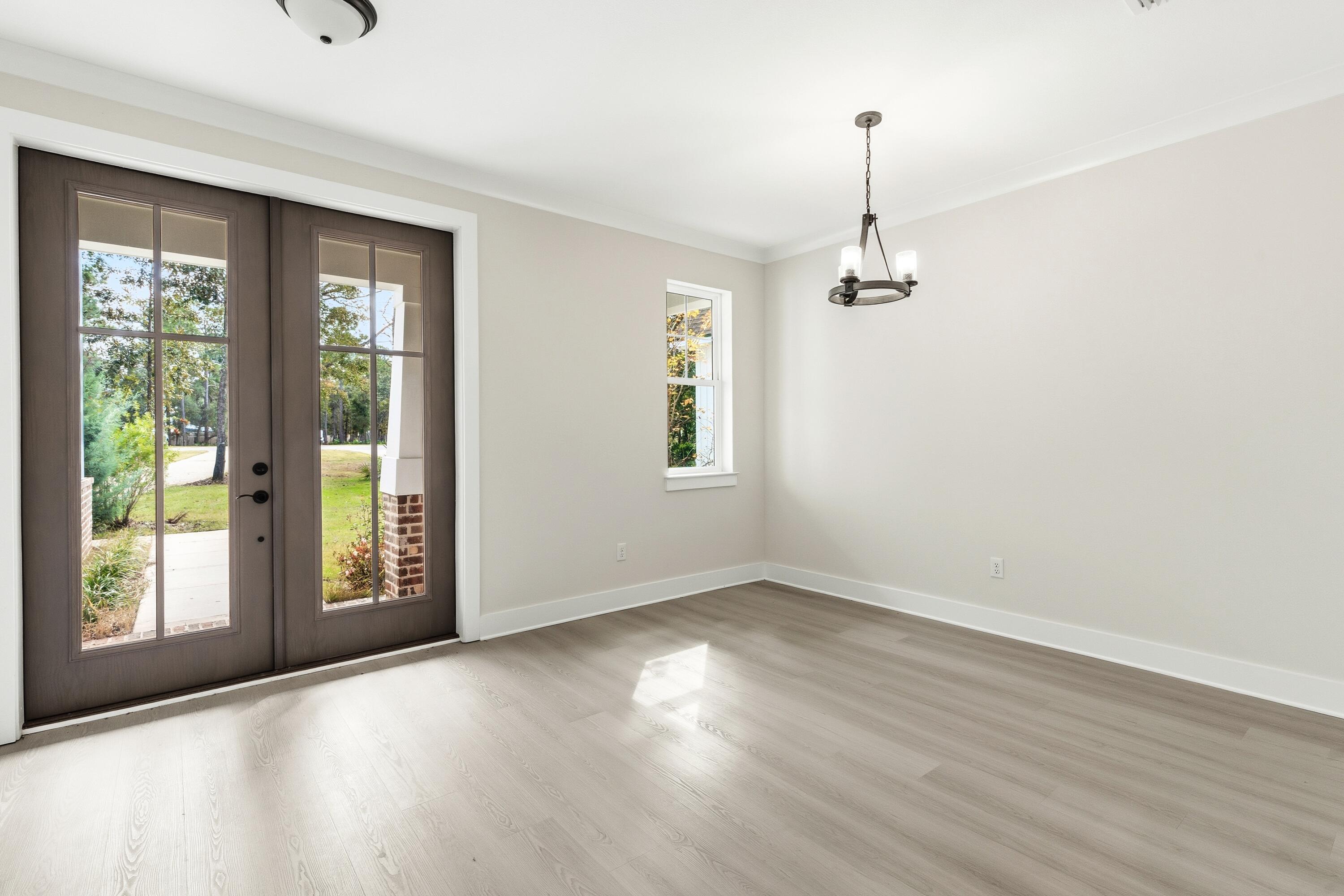 REDFISH POINT - Residential