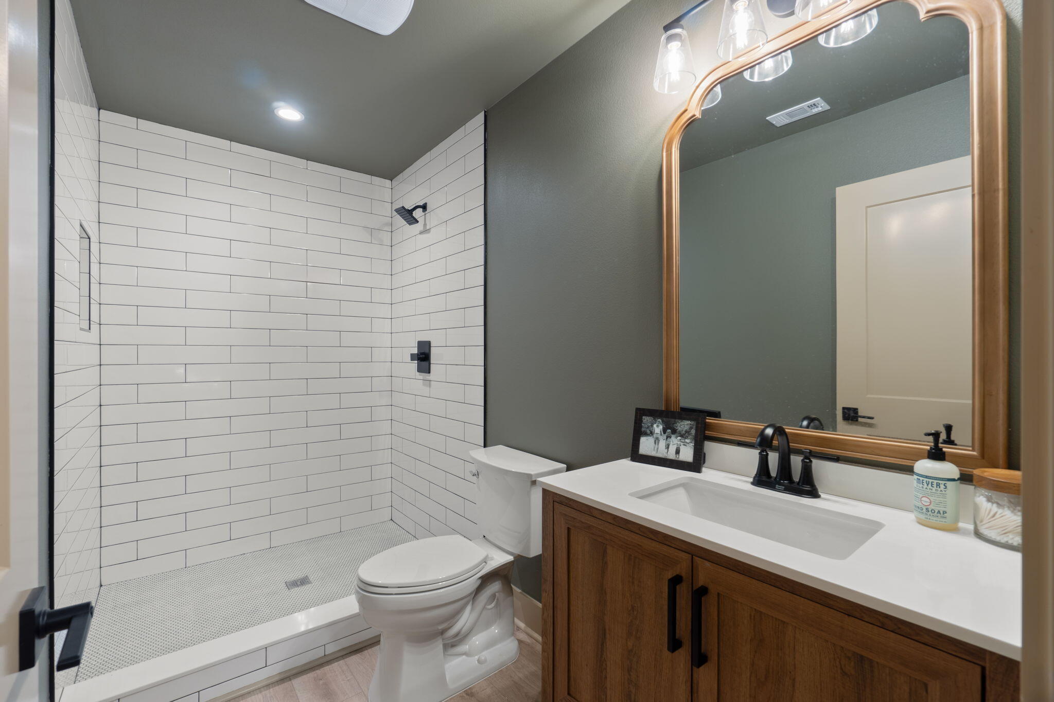 KINCO FARMS LLC - Residential