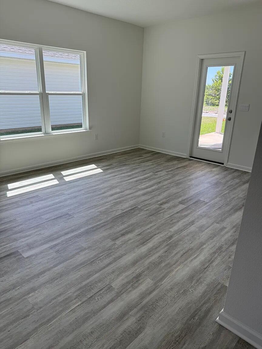 LOT 2 BLK B OWLS HEAD PH 1C PB 25-18 - Residential Lease