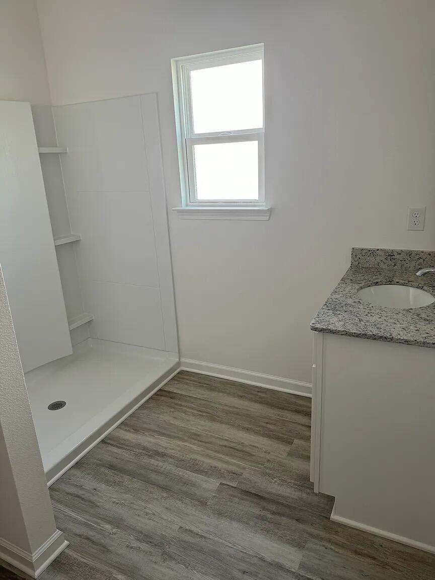 LOT 2 BLK B OWLS HEAD PH 1C PB 25-18 - Residential Lease