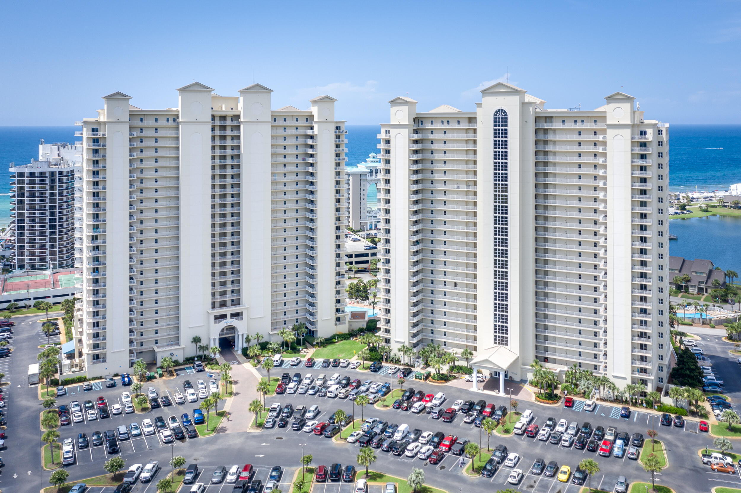ARIEL DUNES - Residential