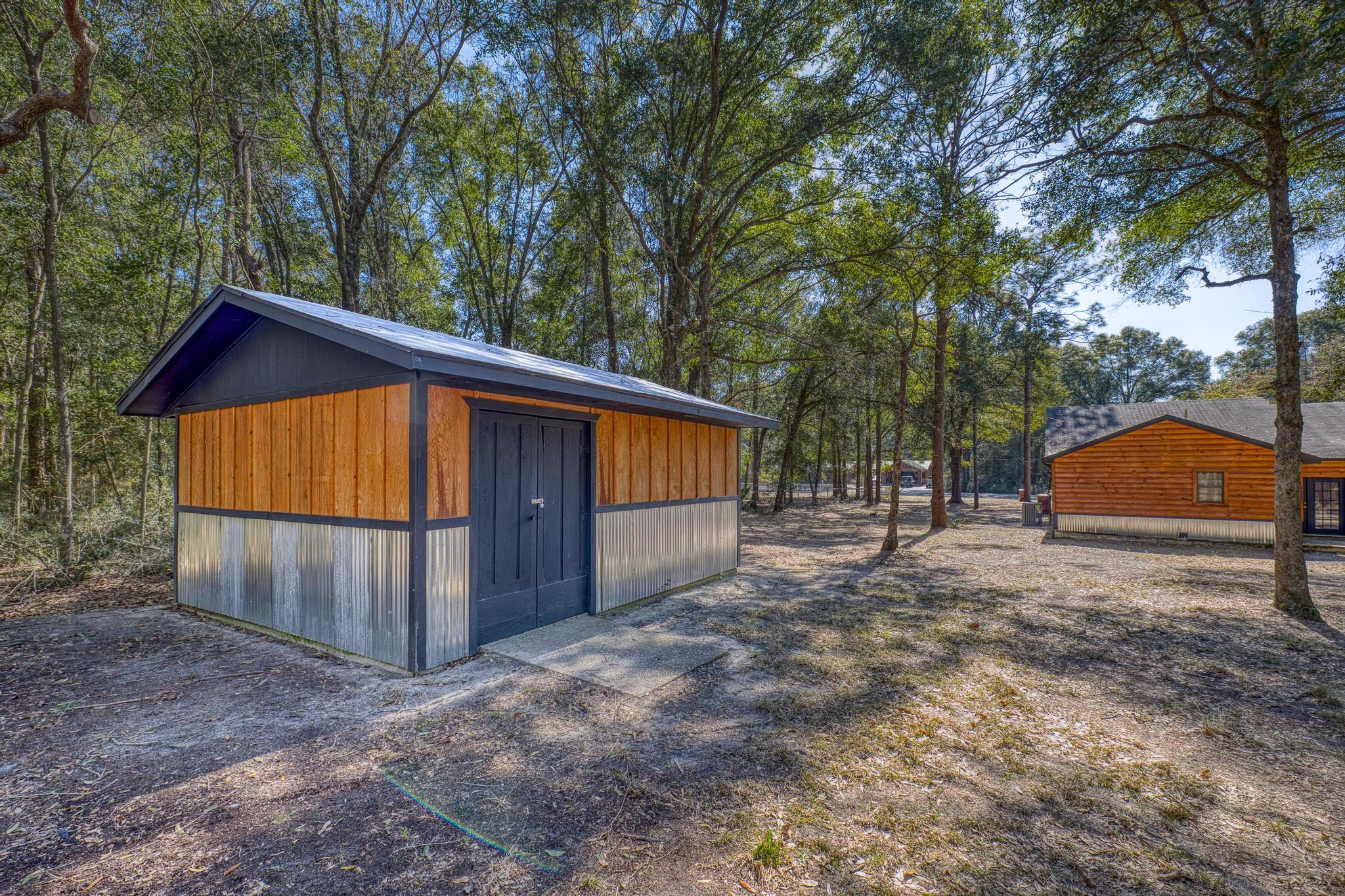 KENNEDY LAKES 1ST ADDN - Residential