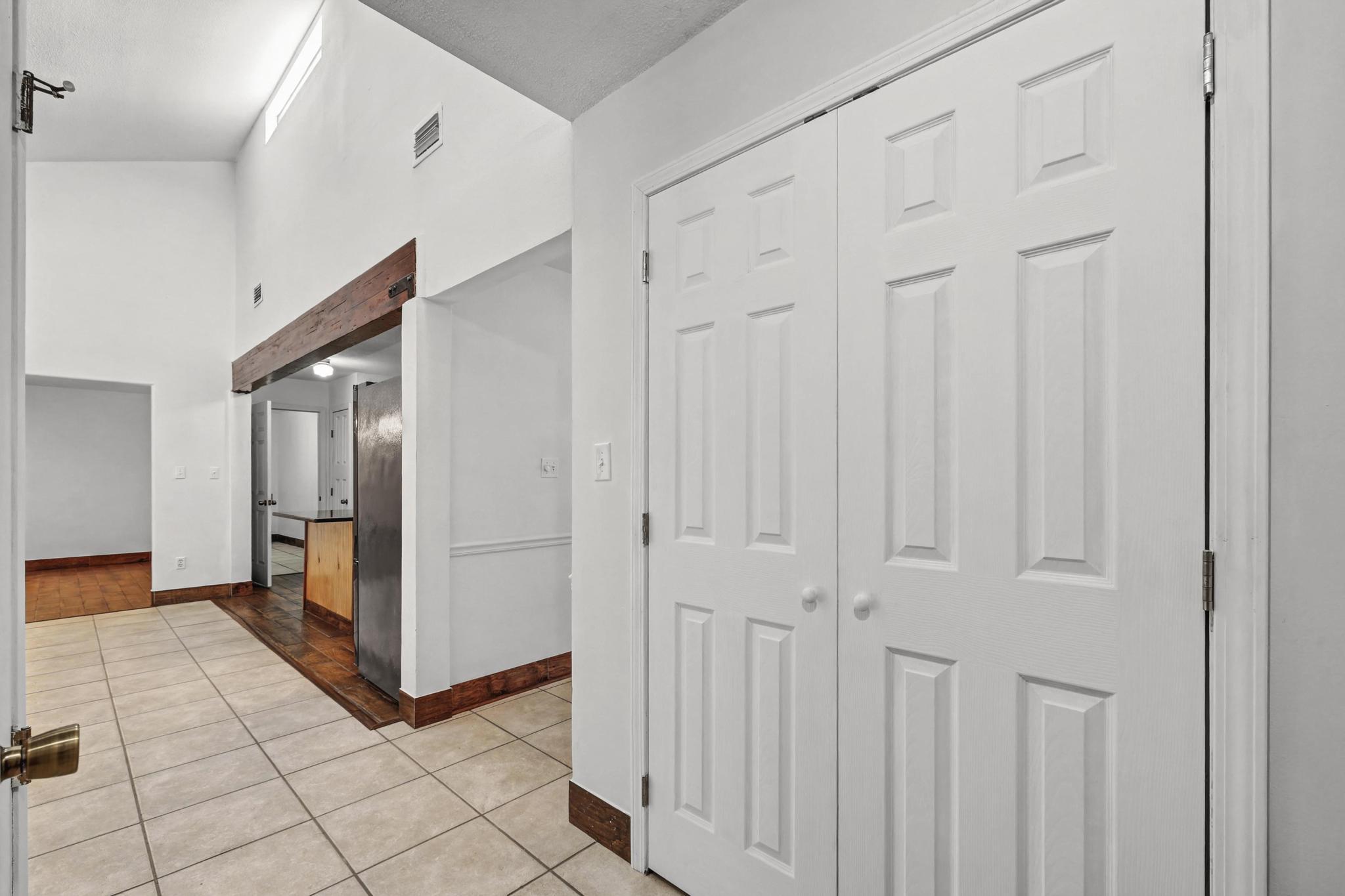 KENNEDY LAKES 1ST ADDN - Residential