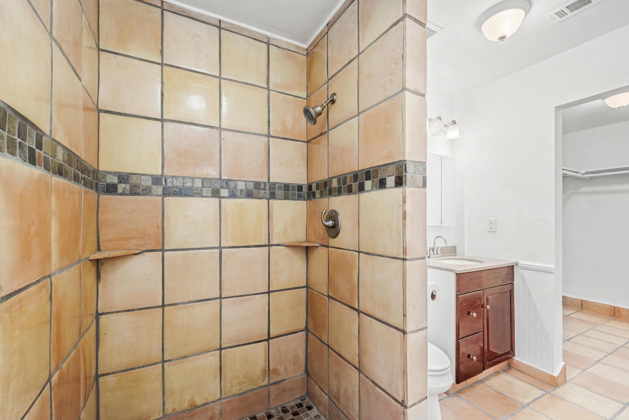 KENNEDY LAKES 1ST ADDN - Residential