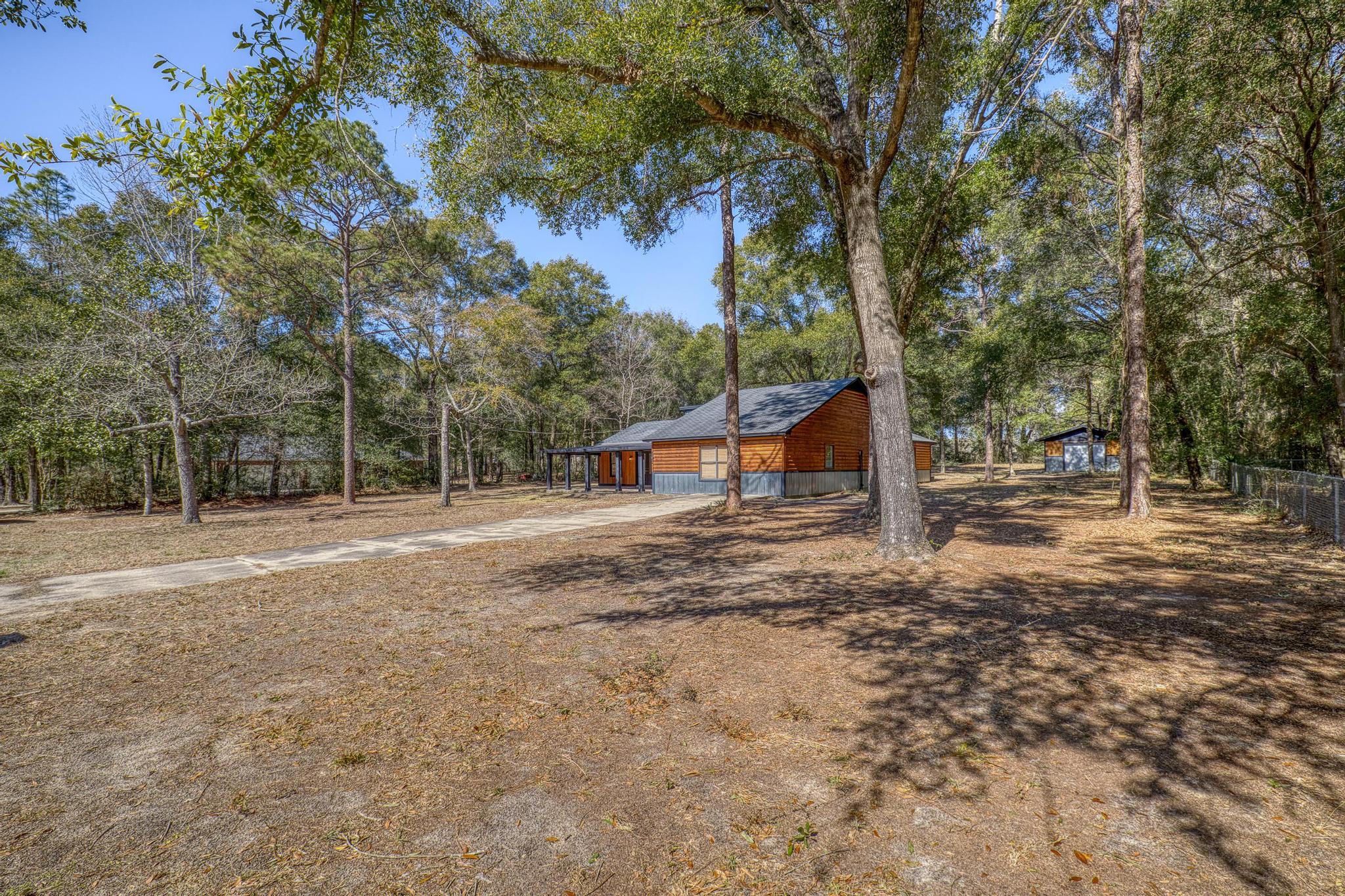 KENNEDY LAKES 1ST ADDN - Residential