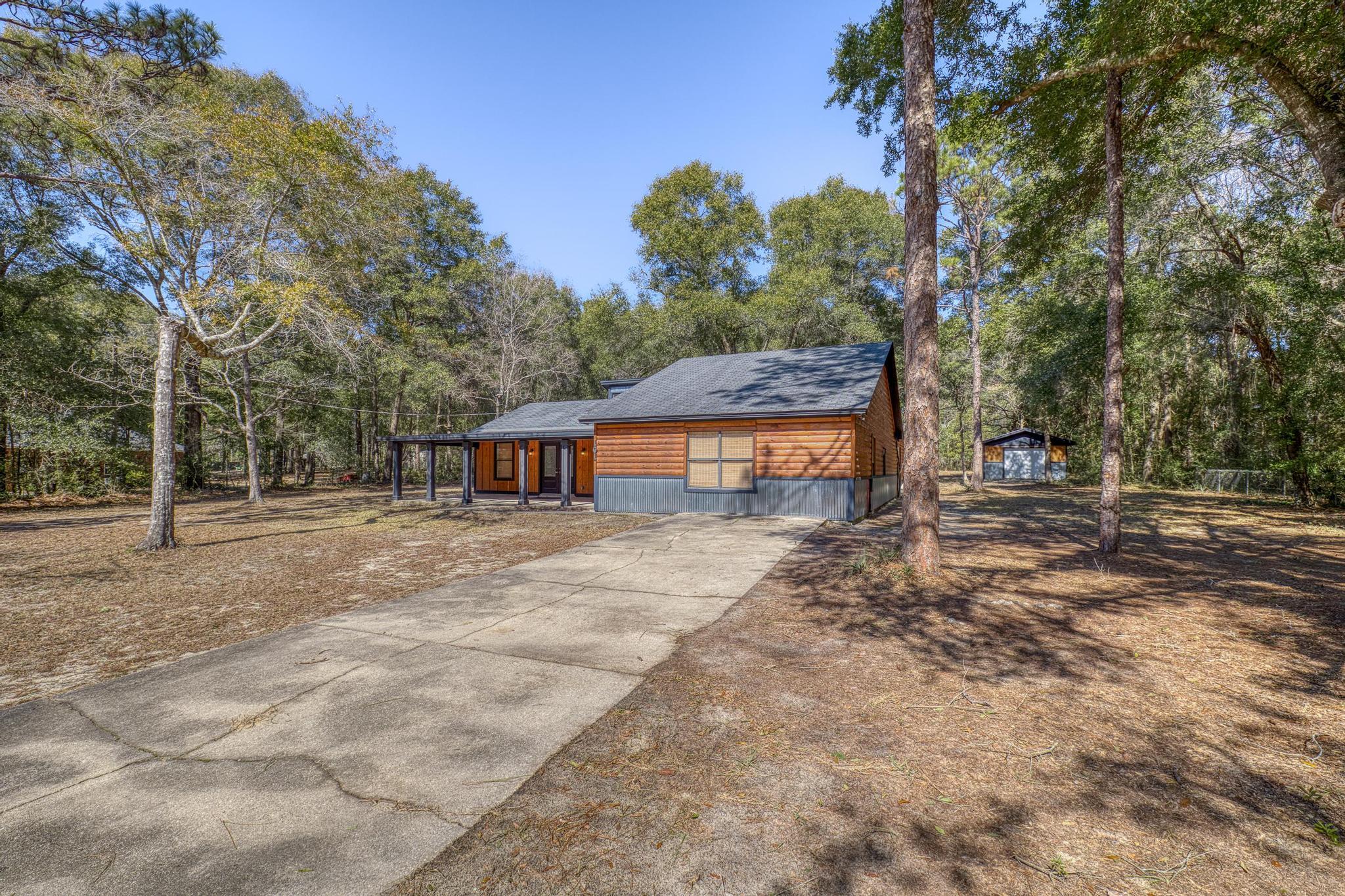 KENNEDY LAKES 1ST ADDN - Residential