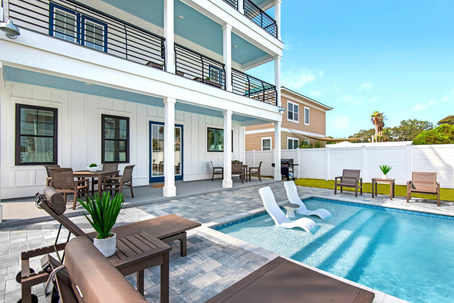 CRYSTAL BEACH - Residential